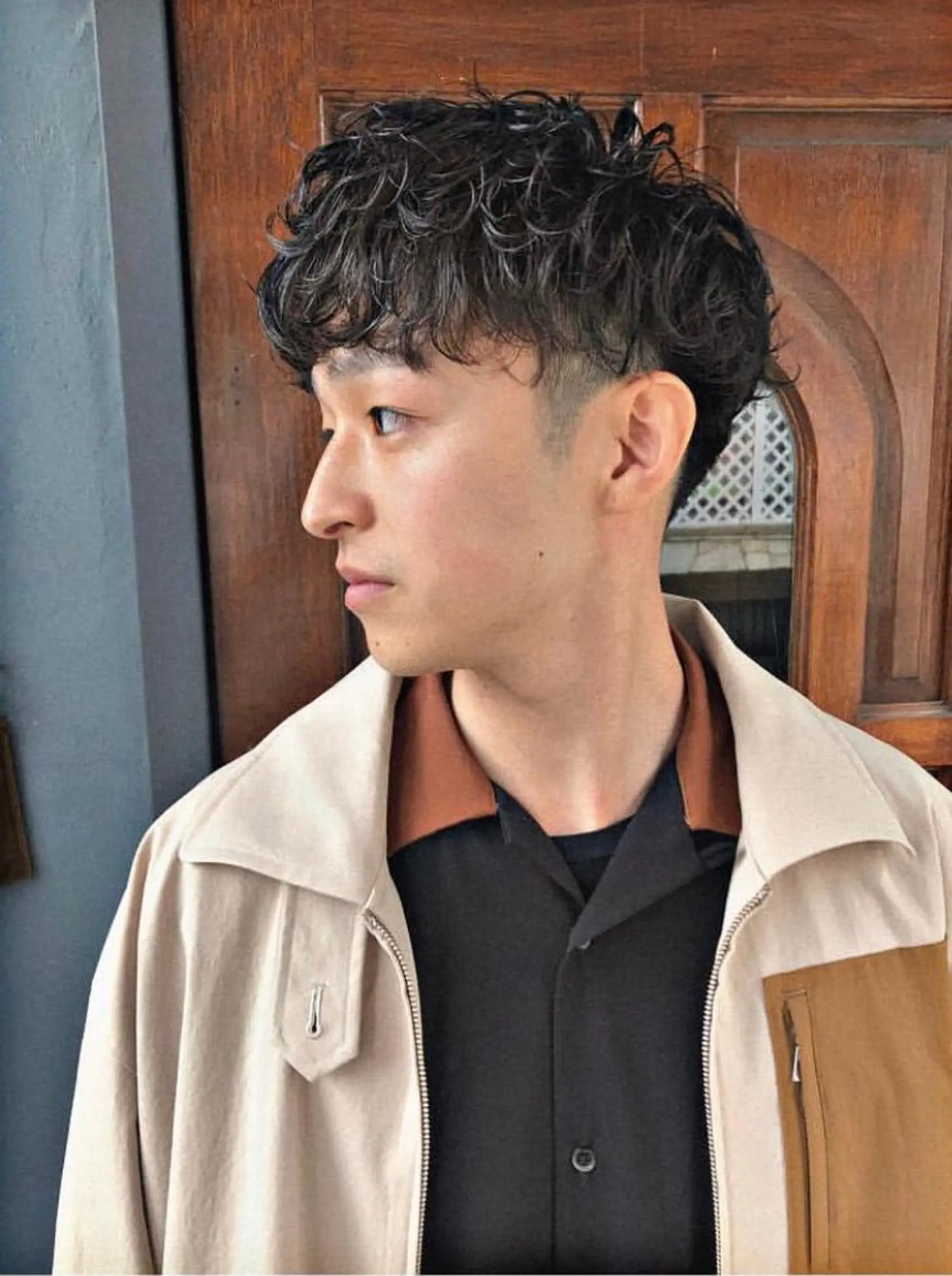 ショート パーマ メンズ 柴田 日菜子のヘアスタイル