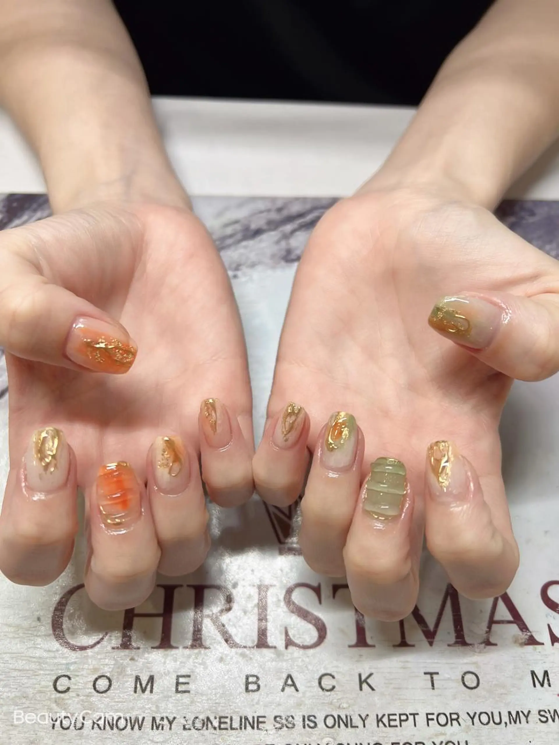 ネイル ハンドネイル ガレンドウ 白澤 愛子のネイルデザイン