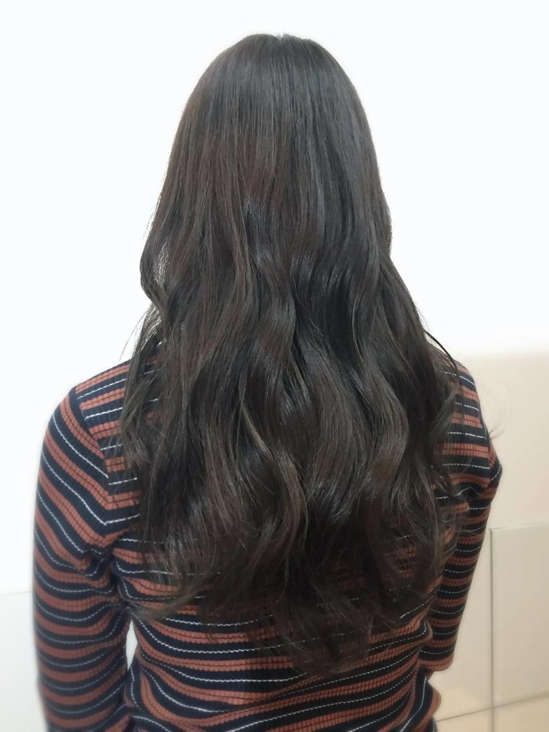 ロング カラー パーマ 菅野 美咲のヘアスタイル