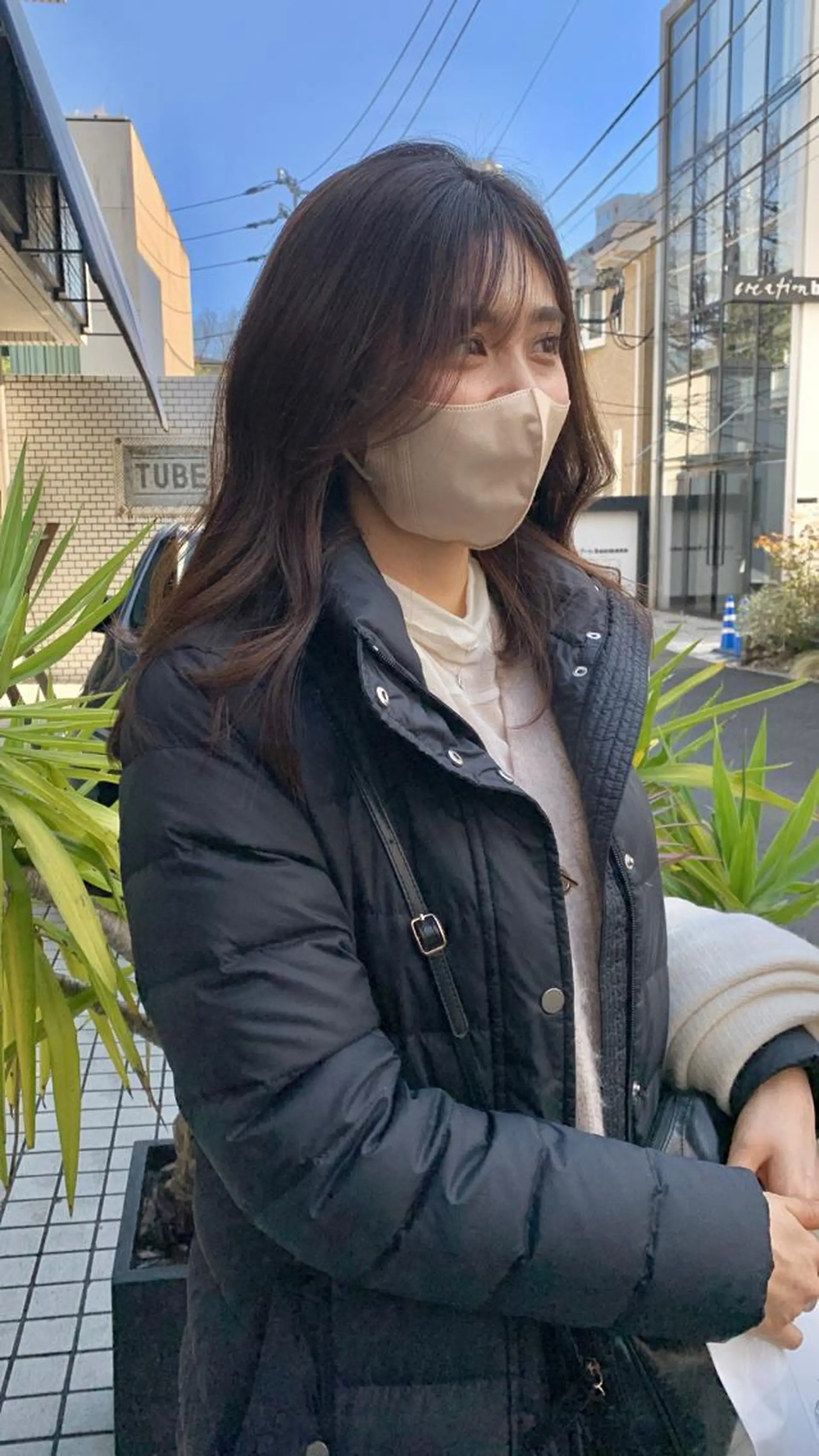 セミロング 柔らかブラウン/顔周 りレイヤー♡ユウシのヘアスタイル