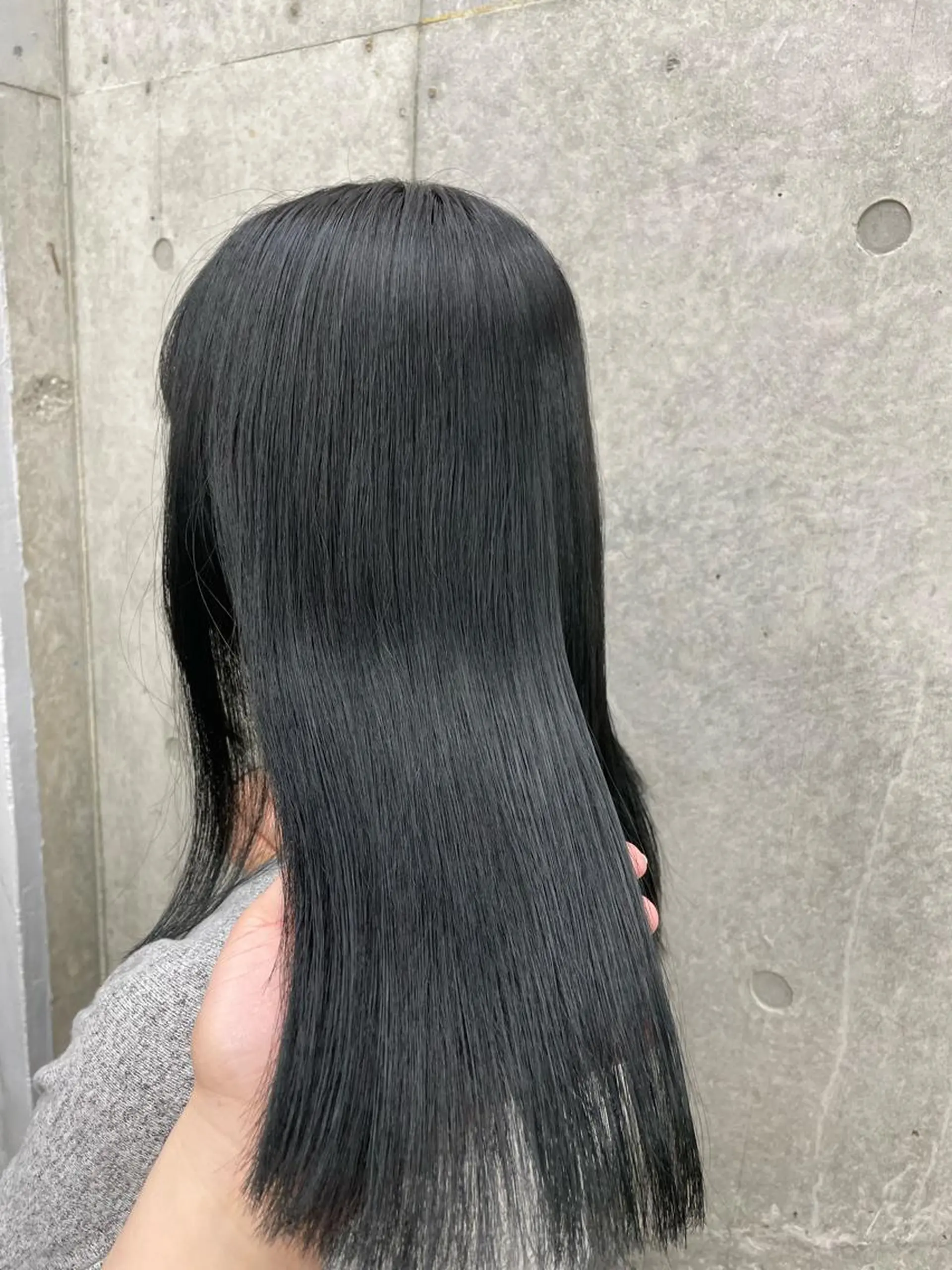 ロング カラー 黒髪 ブルーカラー ブルーブラック 透明感カラー すぐ巻ける縮毛矯正 🍀勝倉　麗のヘアスタイル