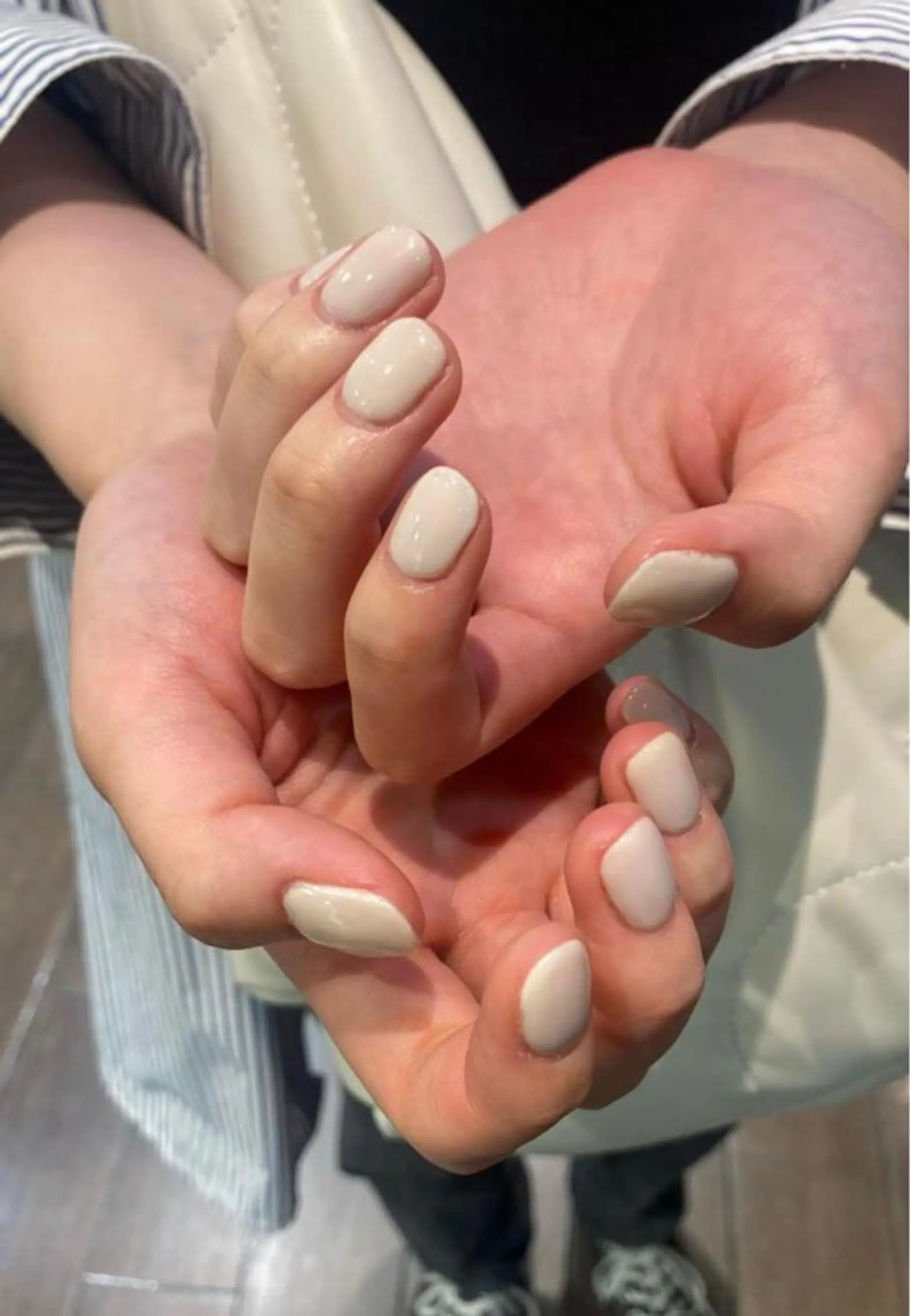 ネイル ジェルネイル ワンカラーネイル パラジェル 韓国レイヤー🇰🇷 🤍🎀honokaのヘアスタイル