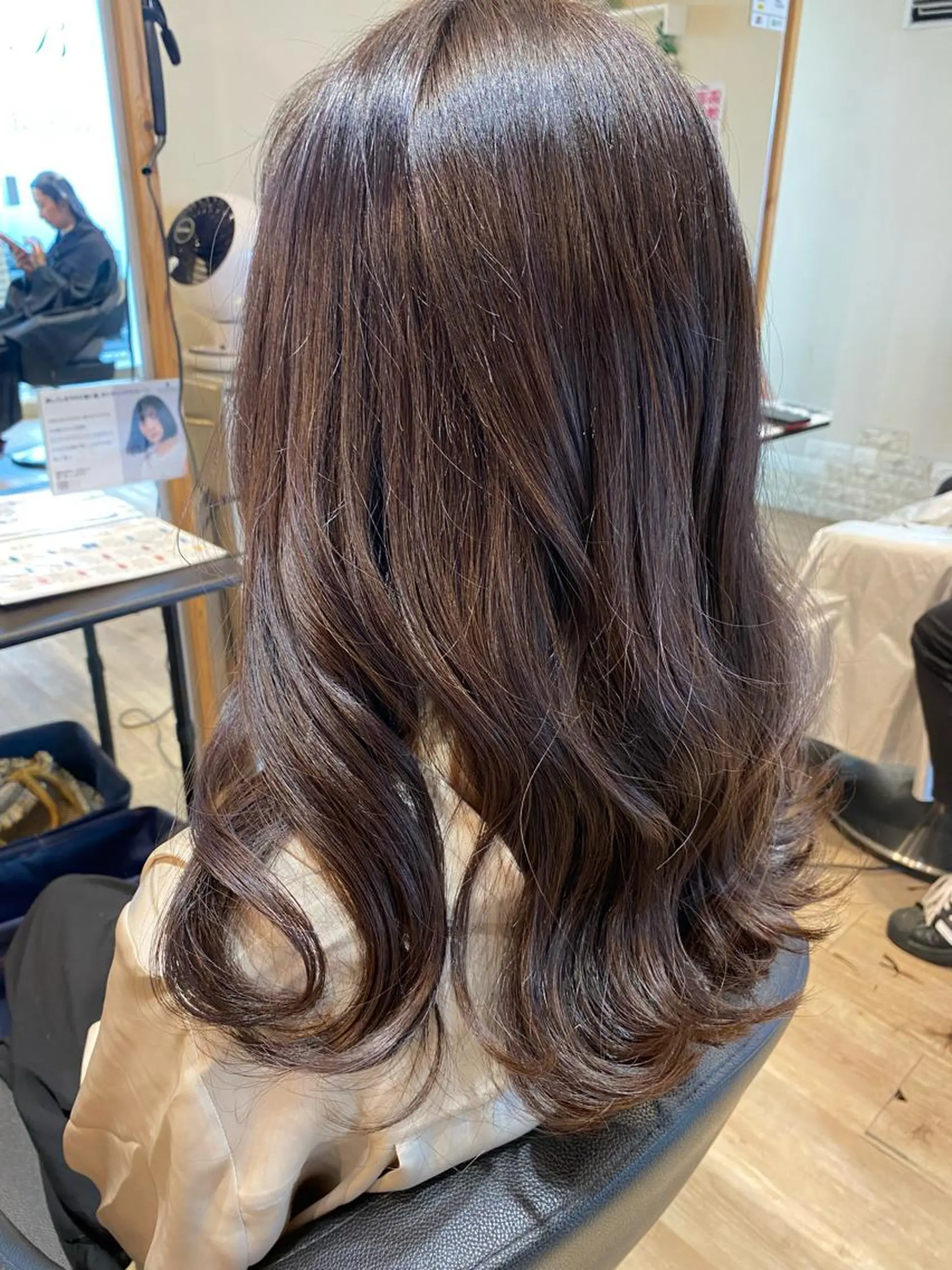 カラー ヘアカラー トリートメント 早川 真幸のヘアスタイル