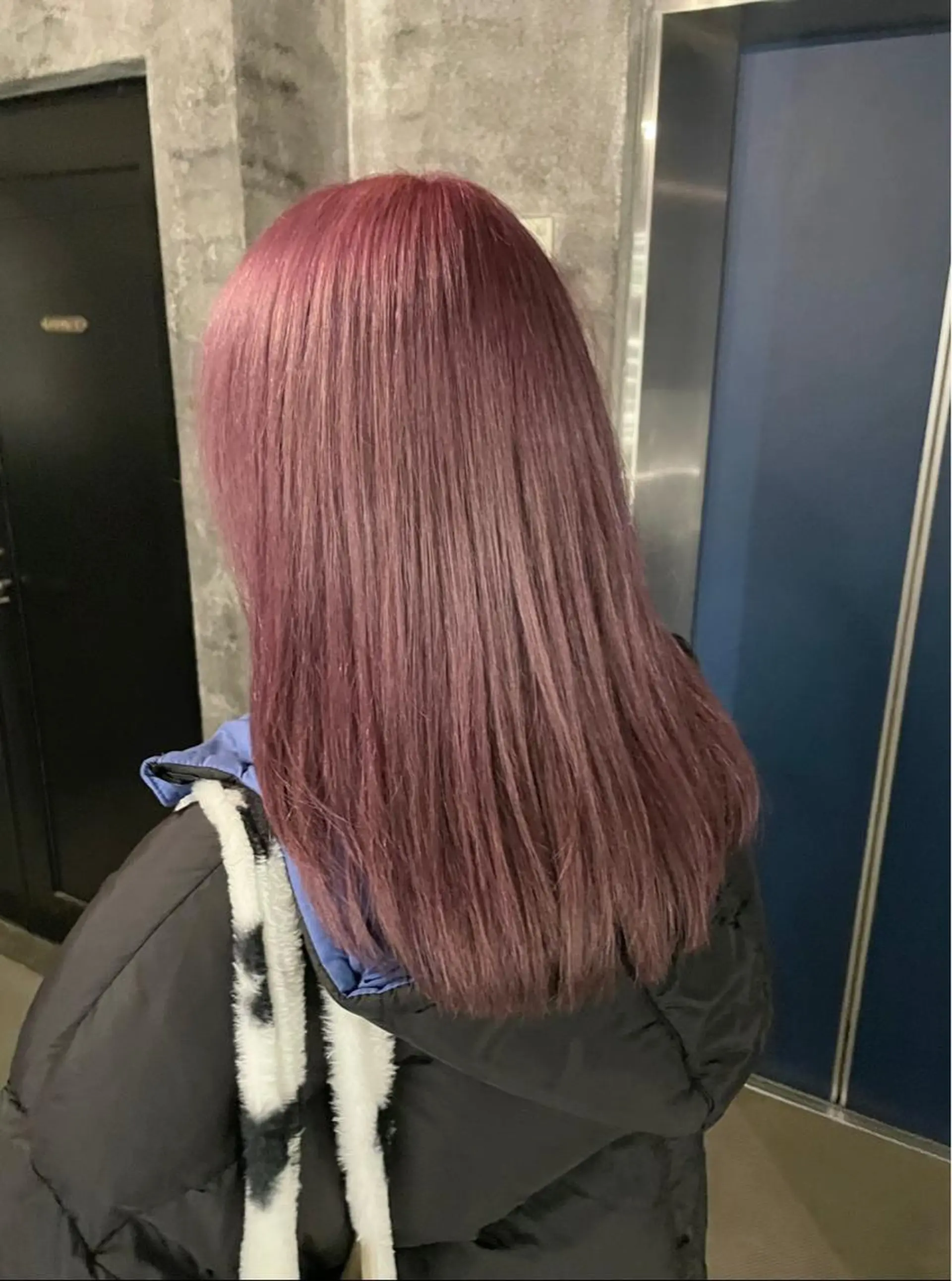 セミロング カラー 🦋透明感カラー /ケアブリーチ🦋のヘアスタイル