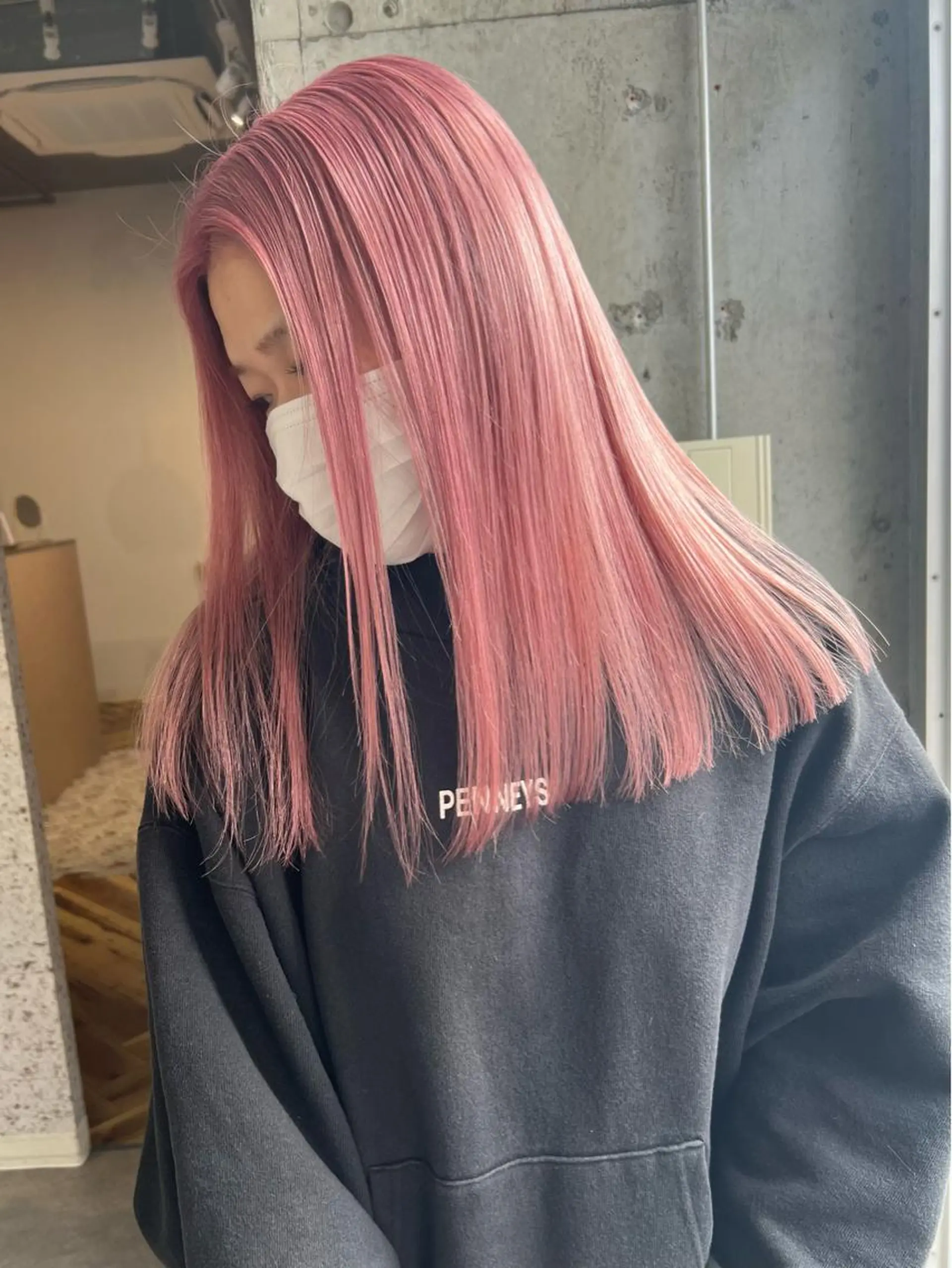 セミロング カラー バレイヤージュ ブリーチ ケアブリーチ ハイライトカラー インナーカラー ヘアカラー トリートメント lani ブリーチ /ダブルカラーのヘアスタイル