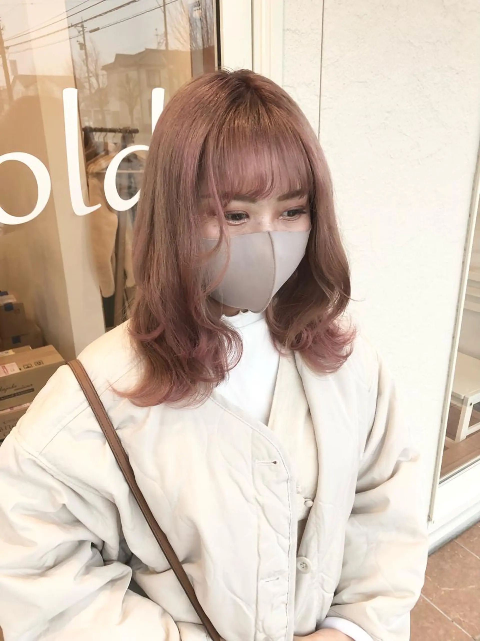 ミディアム カラー カット ヘアカラー トリートメント LOOP hairのヘアスタイル