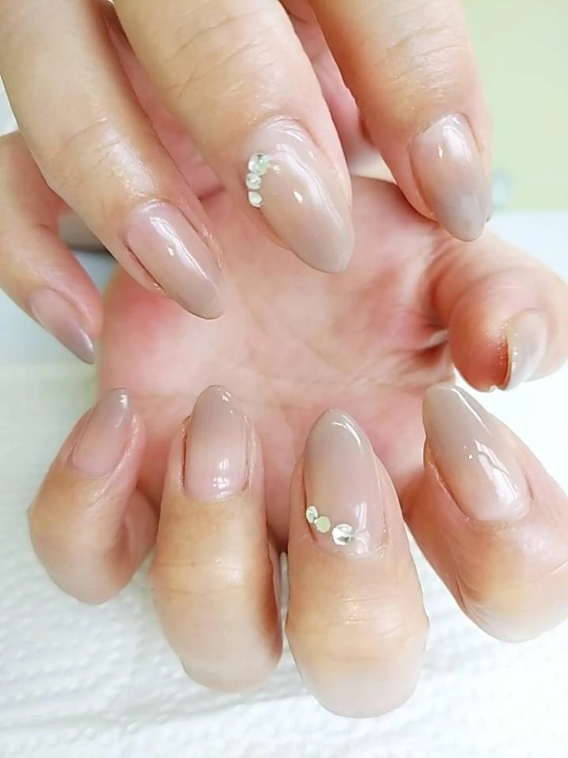 ネイル グラデーション ハンドネイル ハンドケア プライベートサロン RosyLily所属・プライベートサロン Rosy Lilyのネイルデザイン