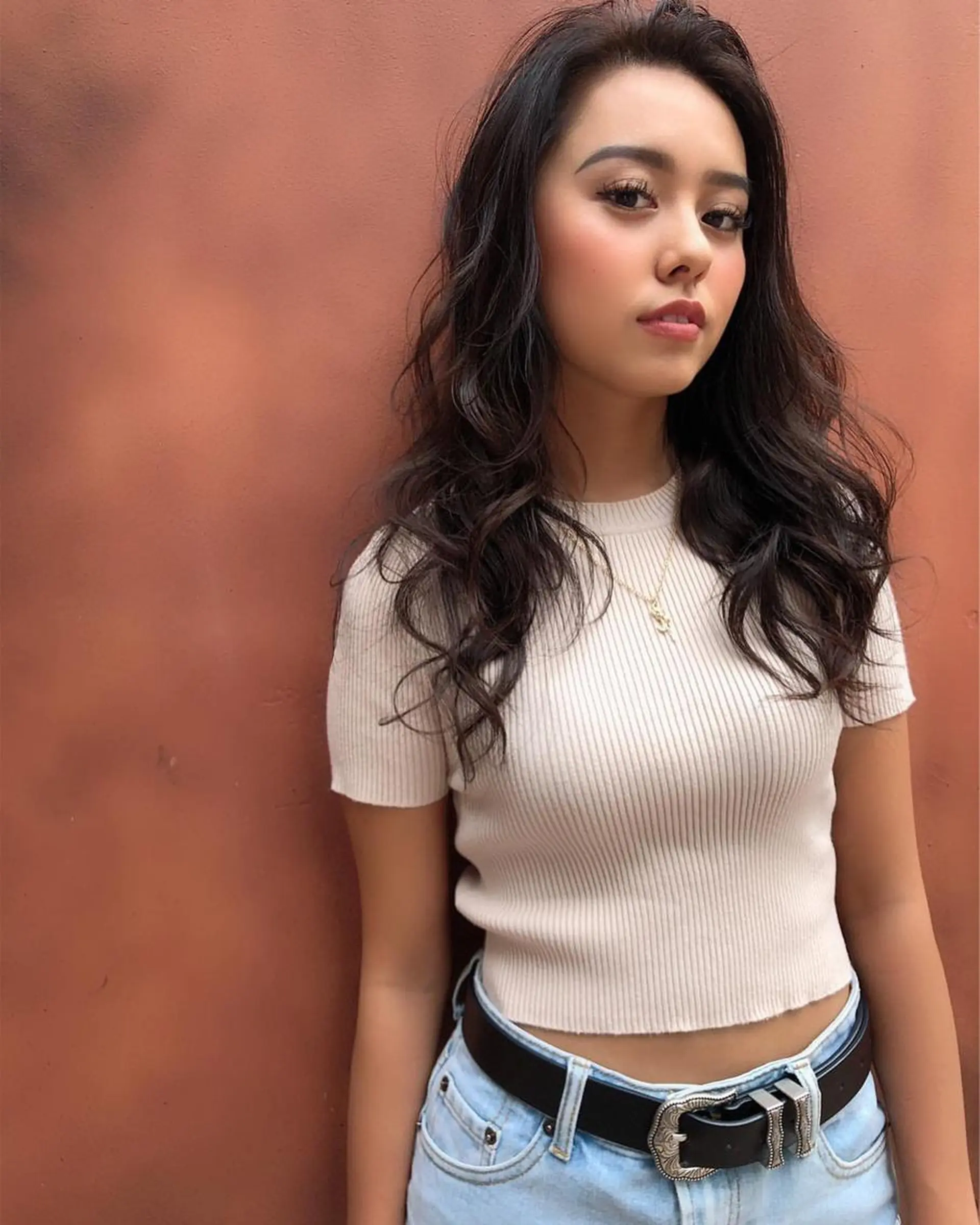 セミロング カラー パーマ ヘアアレンジ メンズ キッズ ネイル マツエク・マツパ メンズブリーチ メンズハイライト メンズインナーカラー メンズ韓国風 ブリーチ 髪質改善/レイヤー 縮毛矯正/ケラチン耀のヘアスタイル