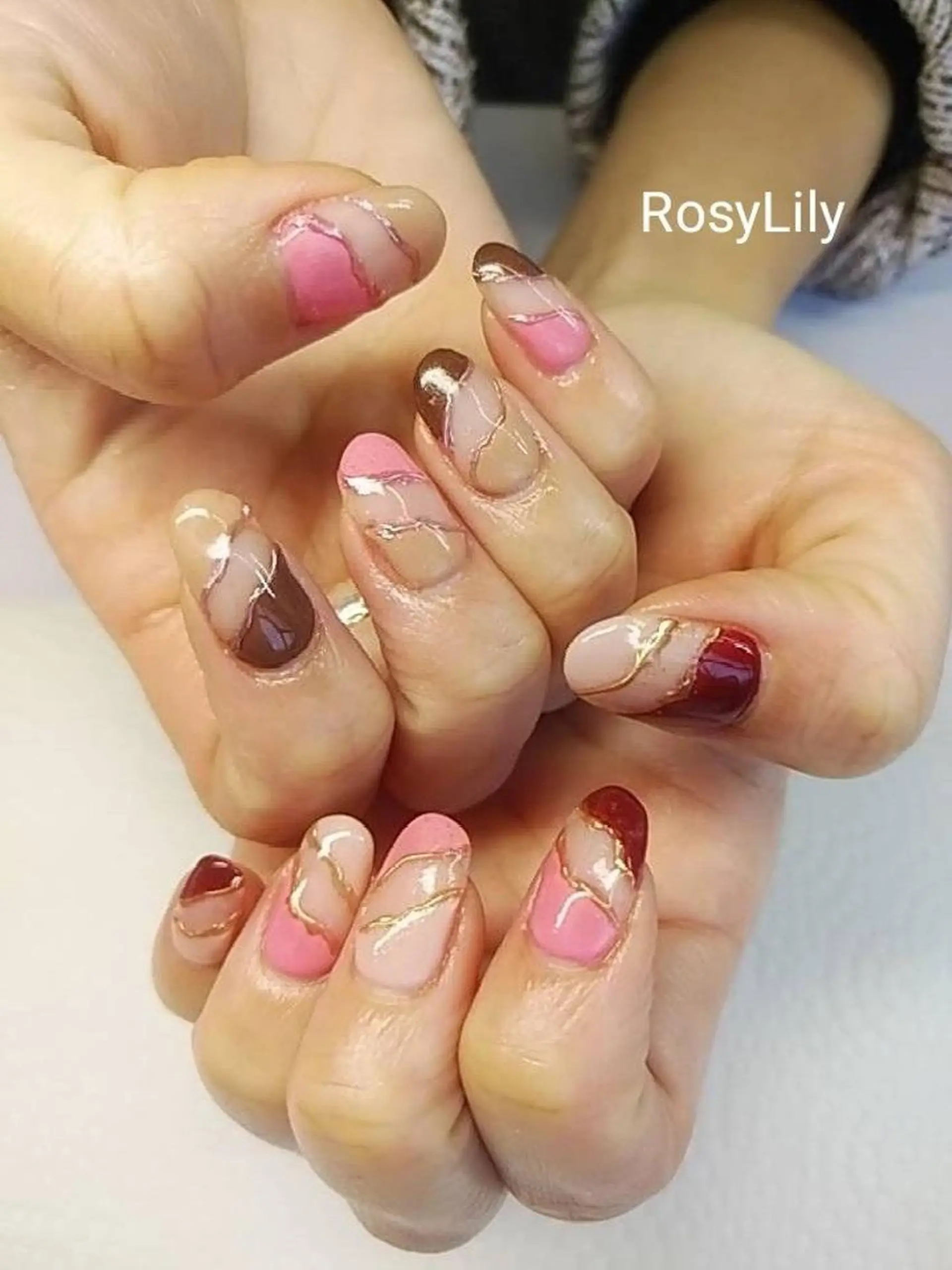 ネイル ミラーネイル 持ち込み ピンク プライベートサロン Rosy Lilyのネイルデザイン