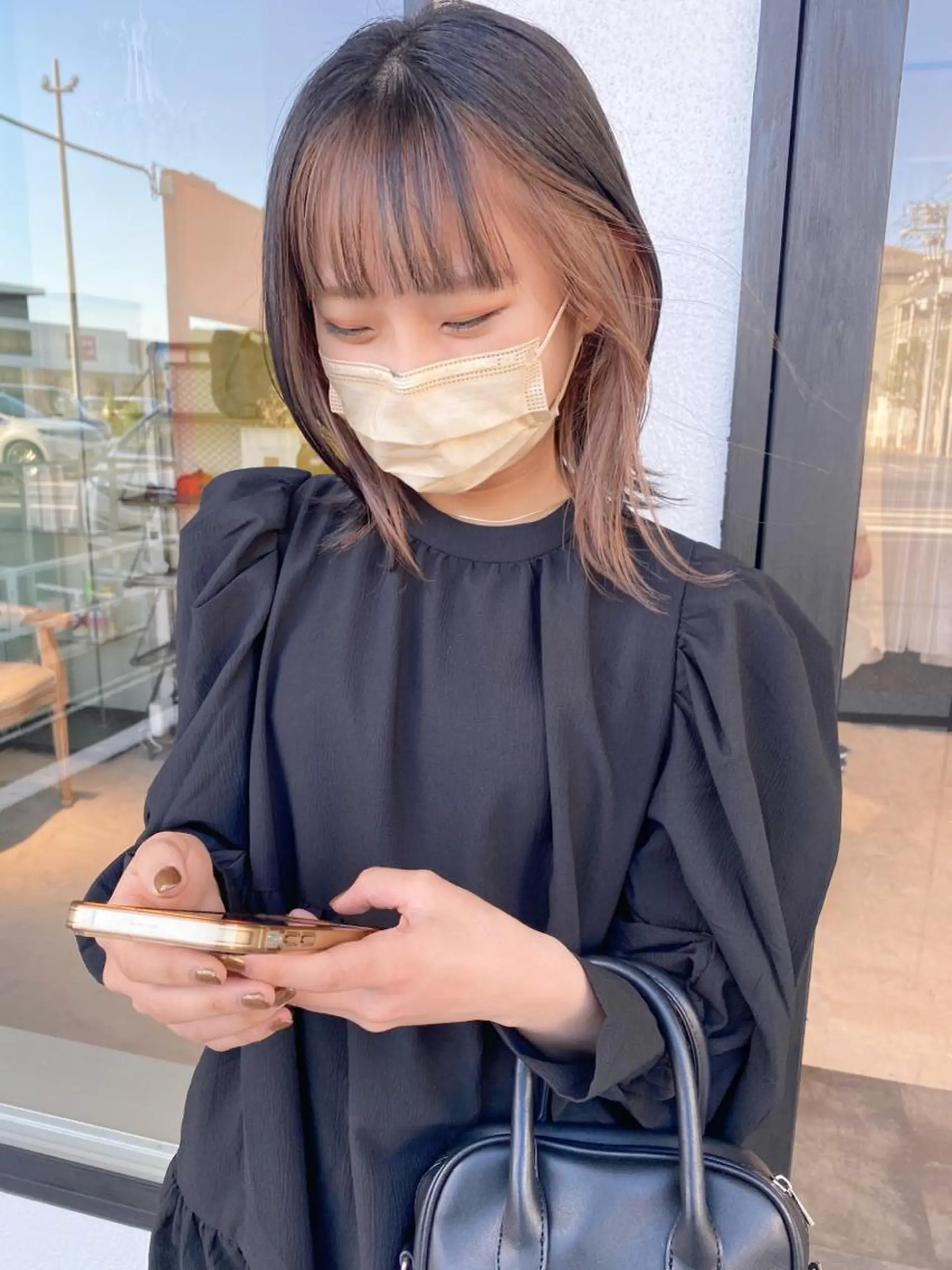 ミディアム カラー 藤井 貴美子のヘアスタイル