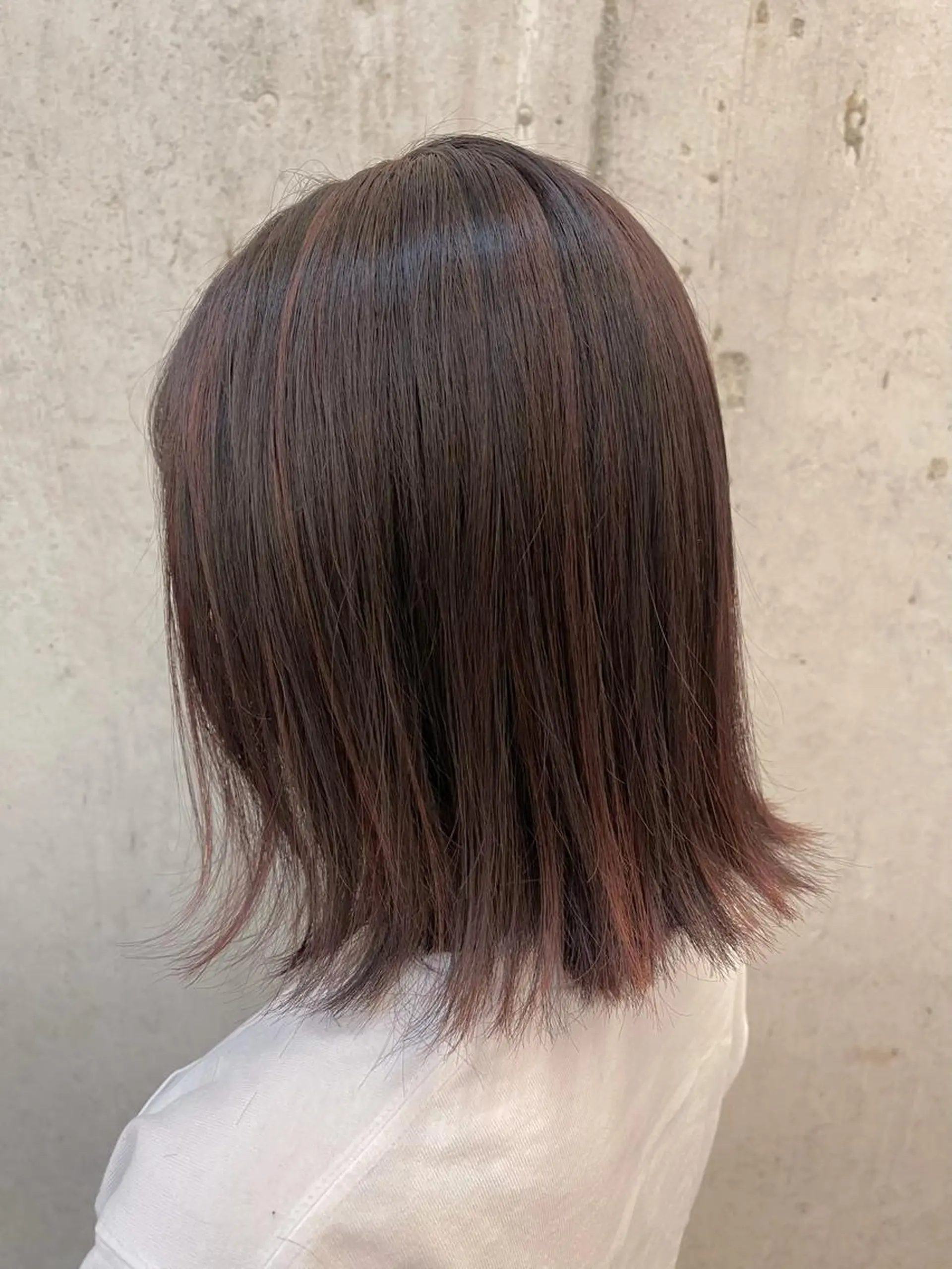 ショート カラー 切りっぱなしボブ アッシュ アッシュグレー ベージュカラー 黒髪 モードケイズブリエ komatsu✂︎のヘアスタイル