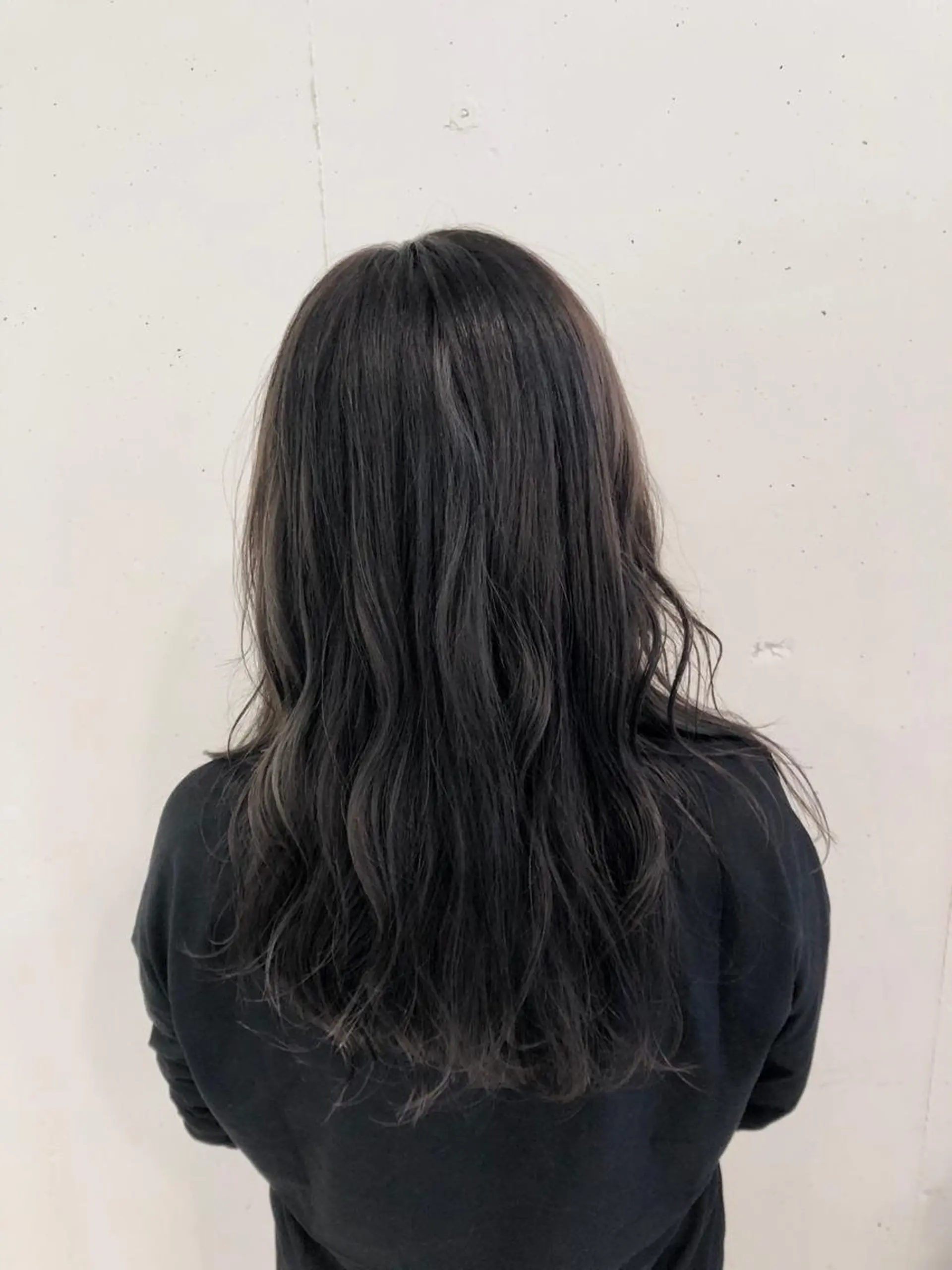 ミディアム カラー パーマ ヘアアレンジ ベージュカラー ブリーチ 透明感カラー デザインカラー グラデーションカラー 【ツヤ髪美容師】 ツダケイスケのヘアスタイル