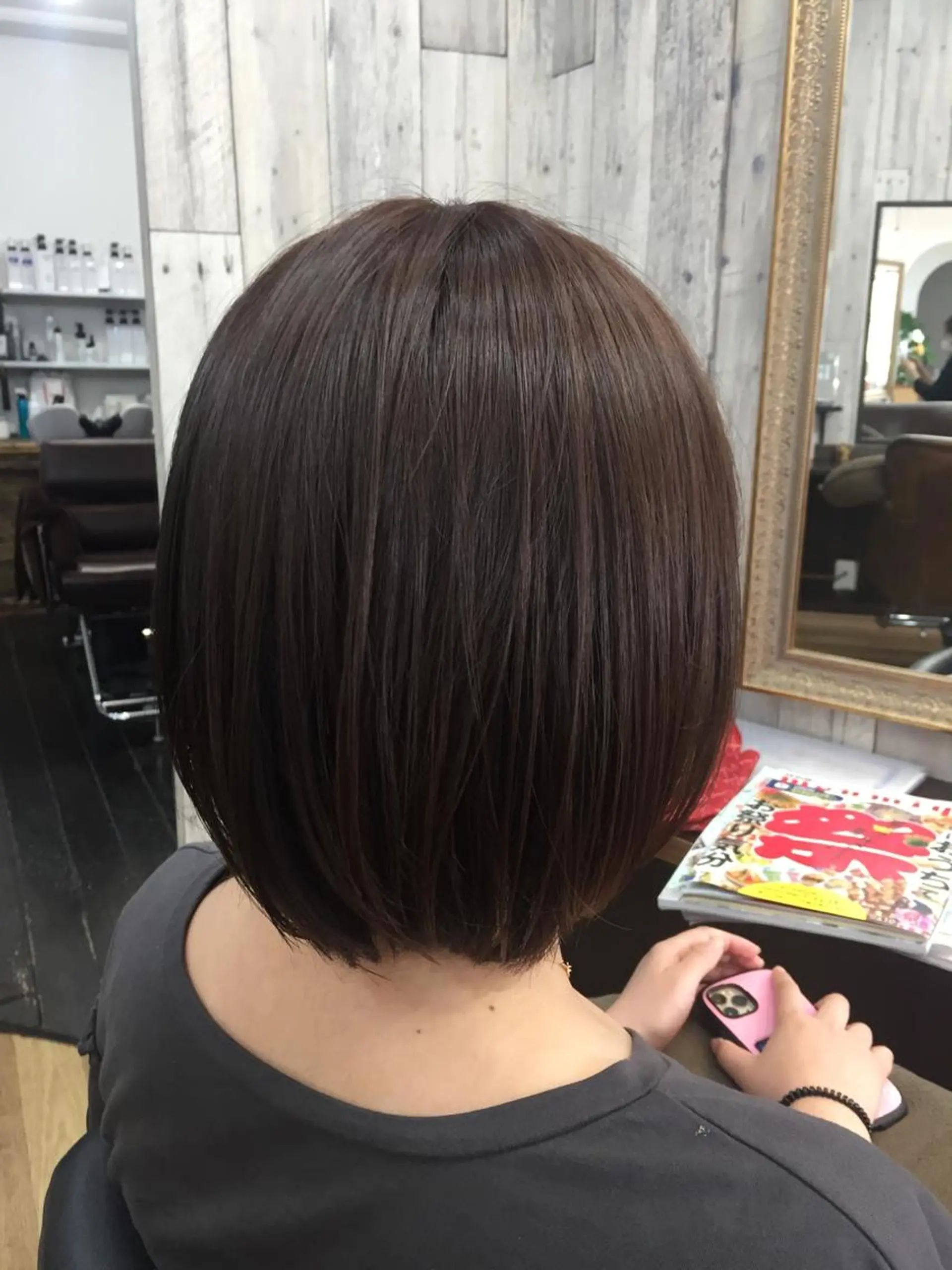 カラー イルミナカラー 中山 ルミ子のヘアスタイル
