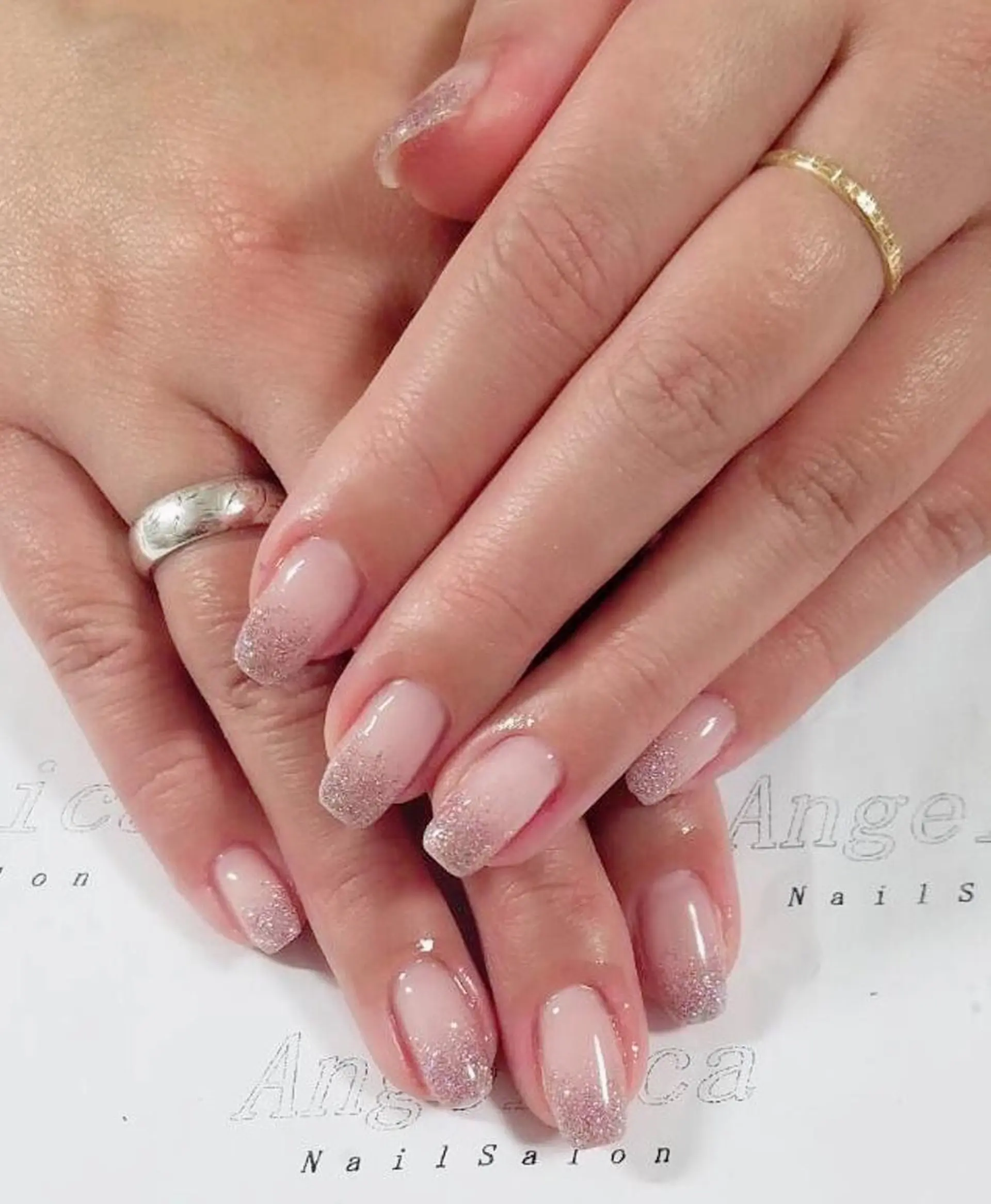 ネイル ハンドネイル Angelica ネイリストのネイルデザイン