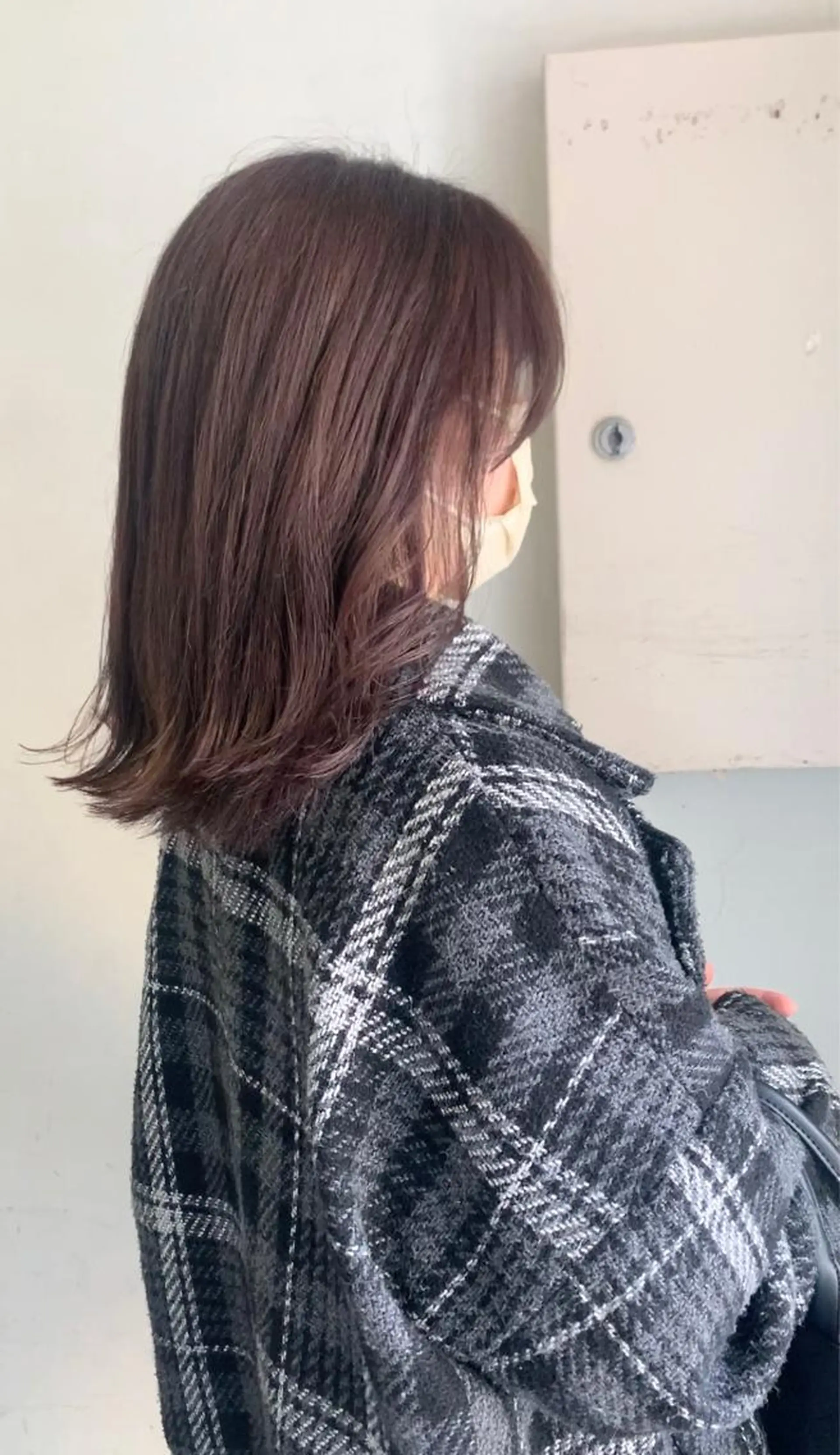 セミロング カラー パーマ ヘアアレンジ メンズ キッズ ネイル マツエク・マツパ アイブロウ メンズブリーチ メンズハイライト メンズハイトーン メンズインナーカラー メンズ韓国風 カット ヘアカラー トリートメント 🦕ウルフカット 🦕ａｋｉｈｏのヘアスタイル