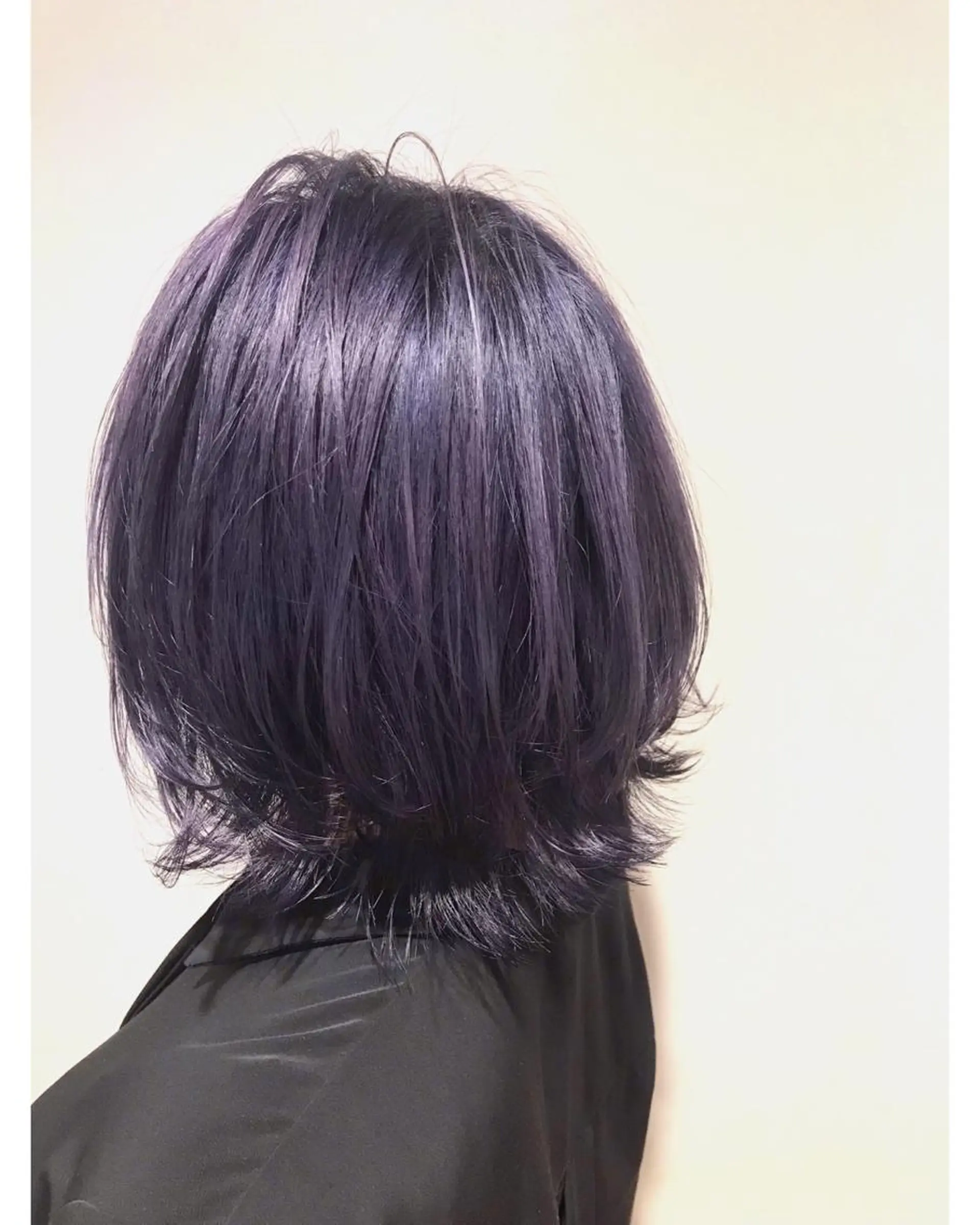 ショート カラー ブリーチ ブルーカラー ケアブリーチ バイオレットカラー カラー/髪質改善スペ シャリスト宮本　伸一のヘアスタイル