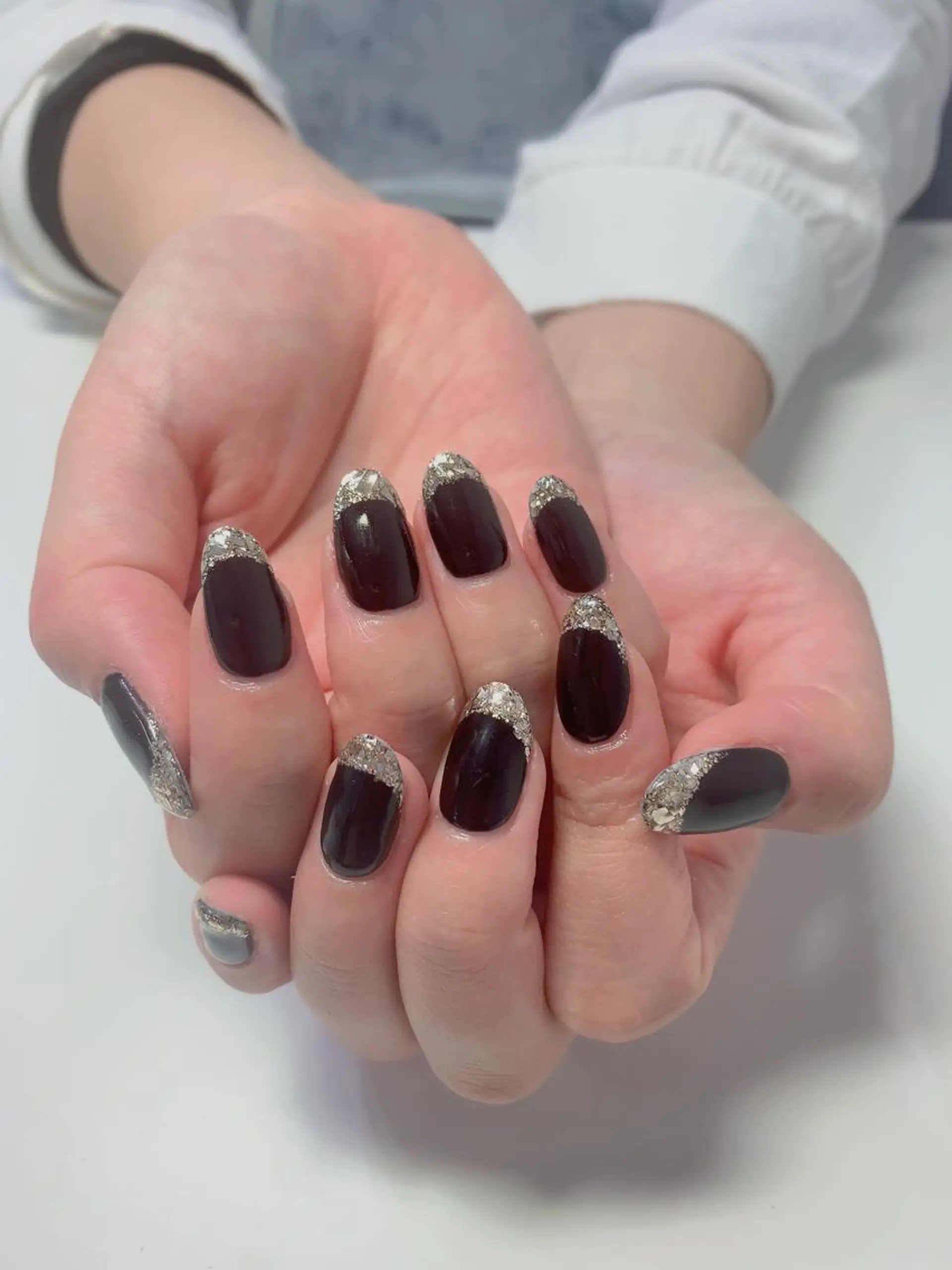 ネイル フレンチネイル ガラスフレンチ Emmi salonのネイルデザイン