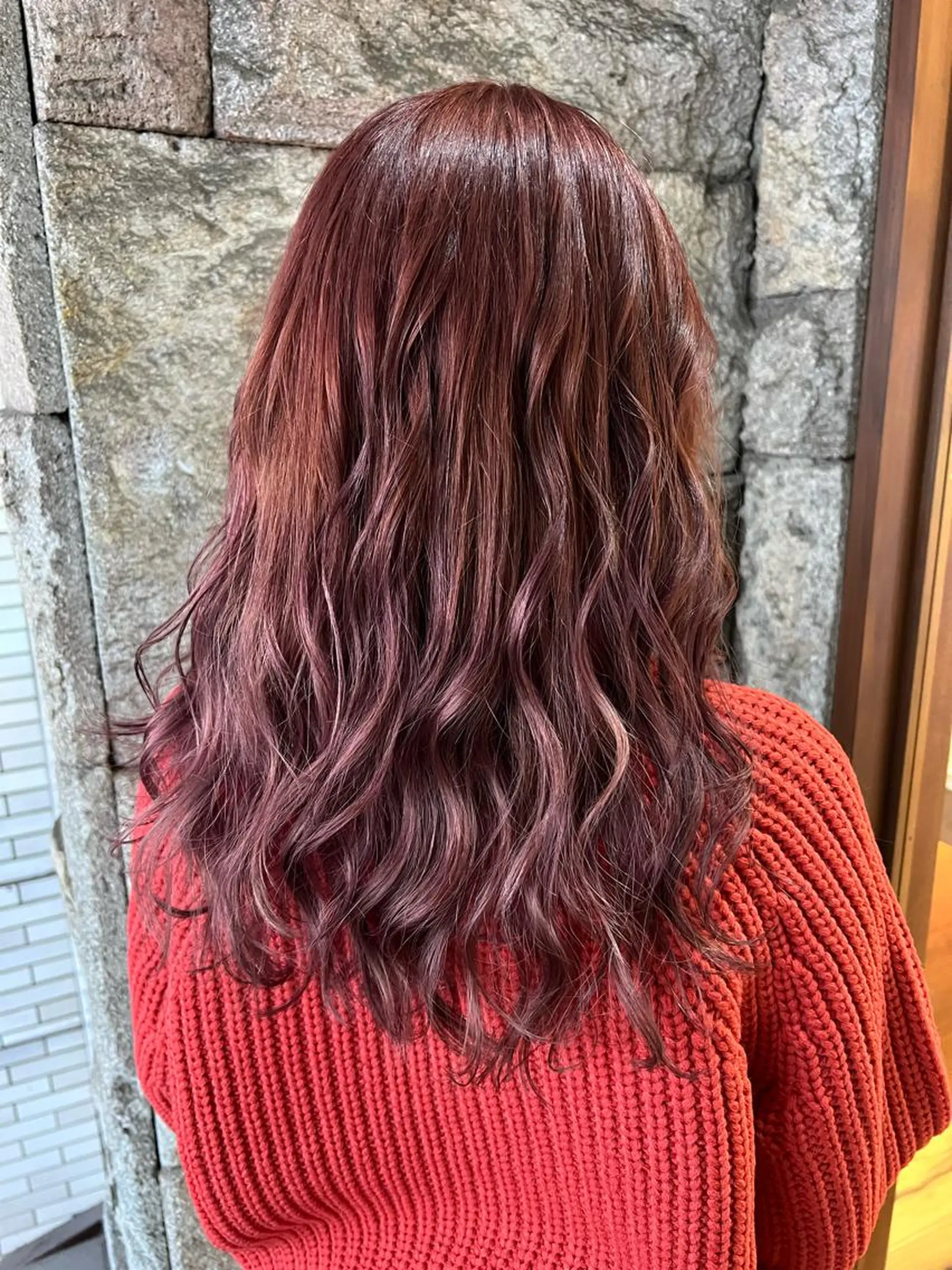 セミロング カラー 蓮見  友里のヘアスタイル