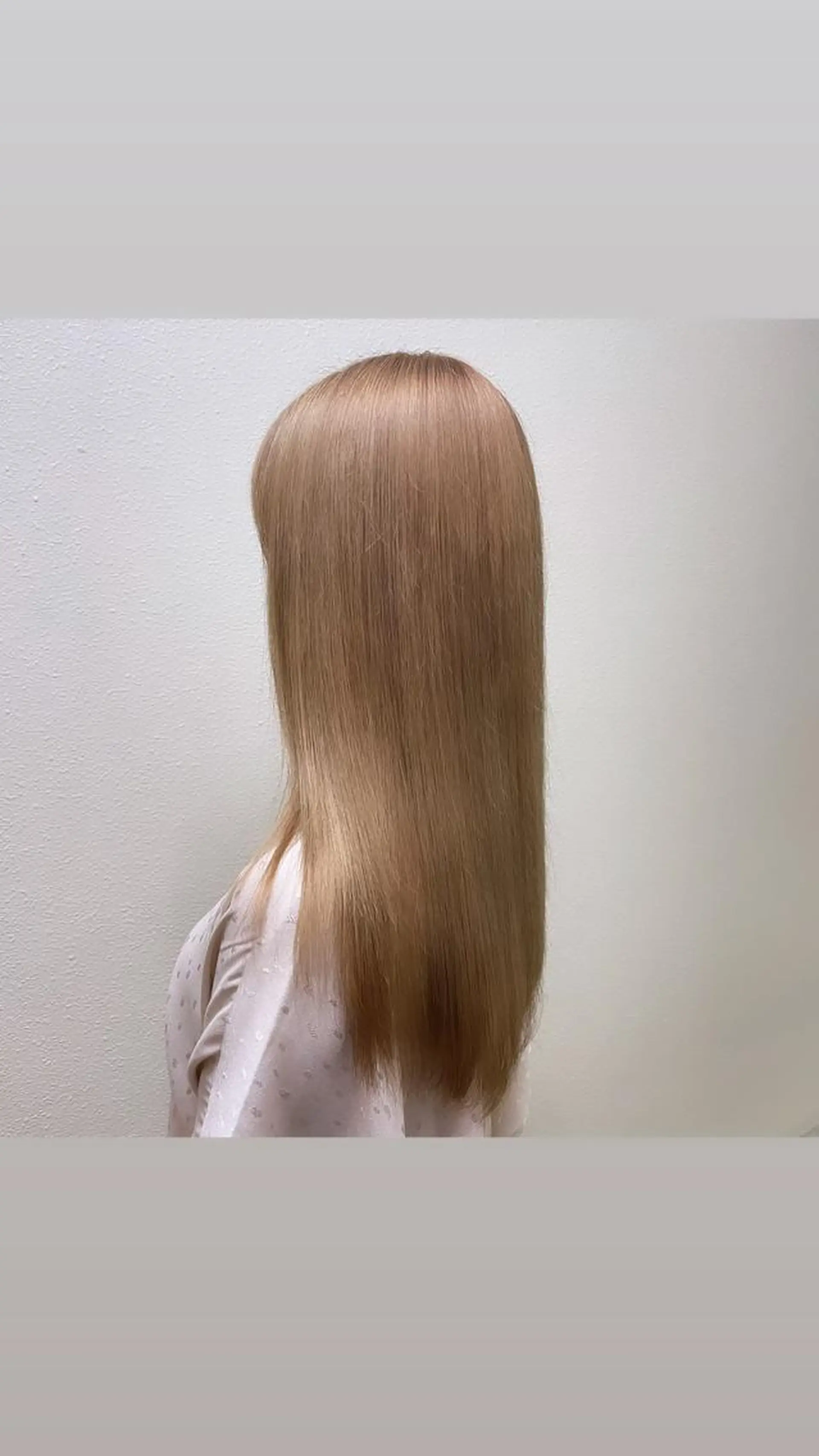 ミディアム カラー パーマ ヘアアレンジ メンズ キッズ ネイル マツエク・マツパ メンズバレイヤージュ メンズブリーチ メンズハイライト メンズインナーカラー メンズ韓国風 切りっぱなしヘアボブ ミディアムヘアRYOのヘアスタイル