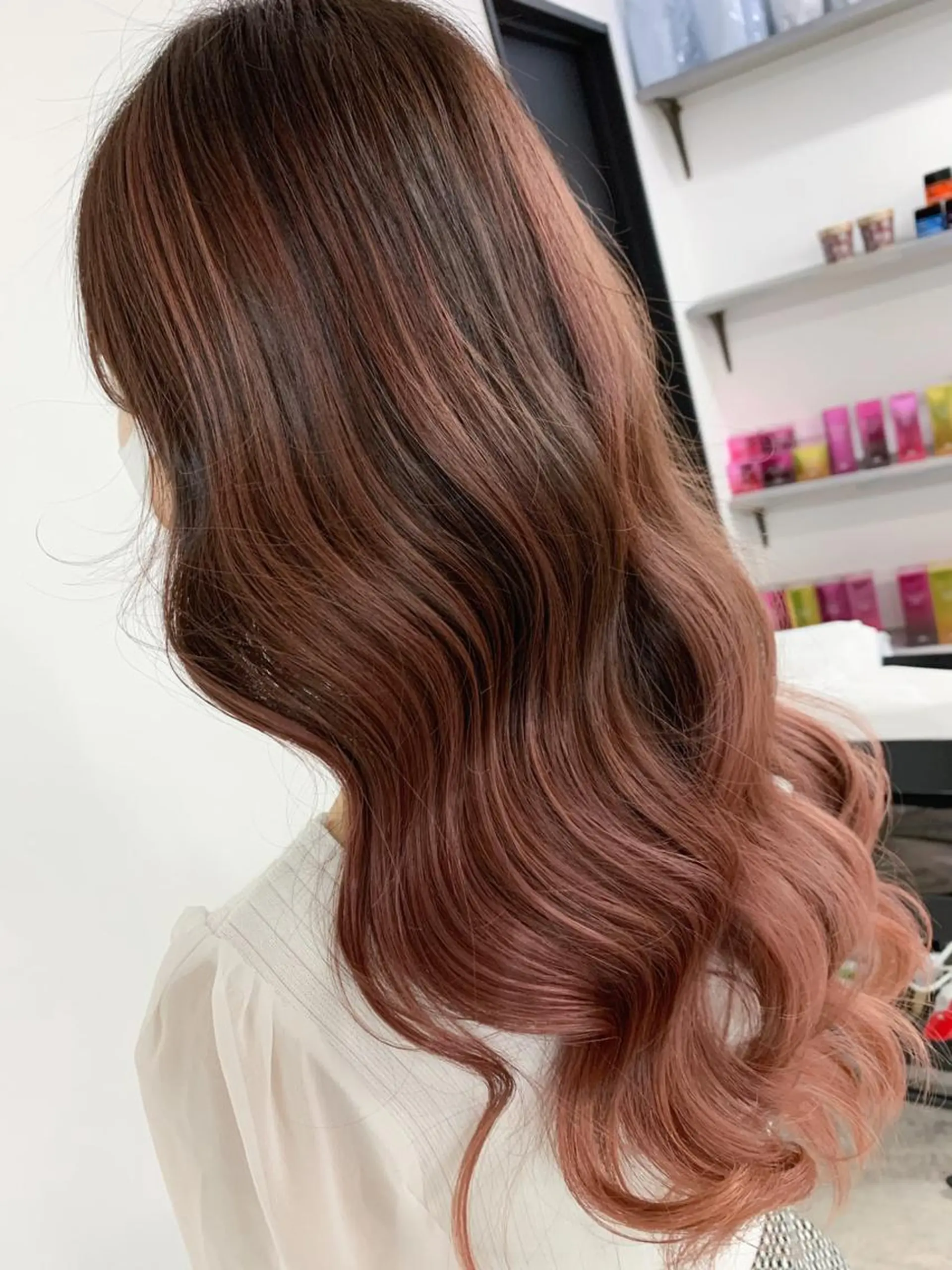 ロング 🥇近藤 恭輔🥇 Recharme新保のヘアスタイル