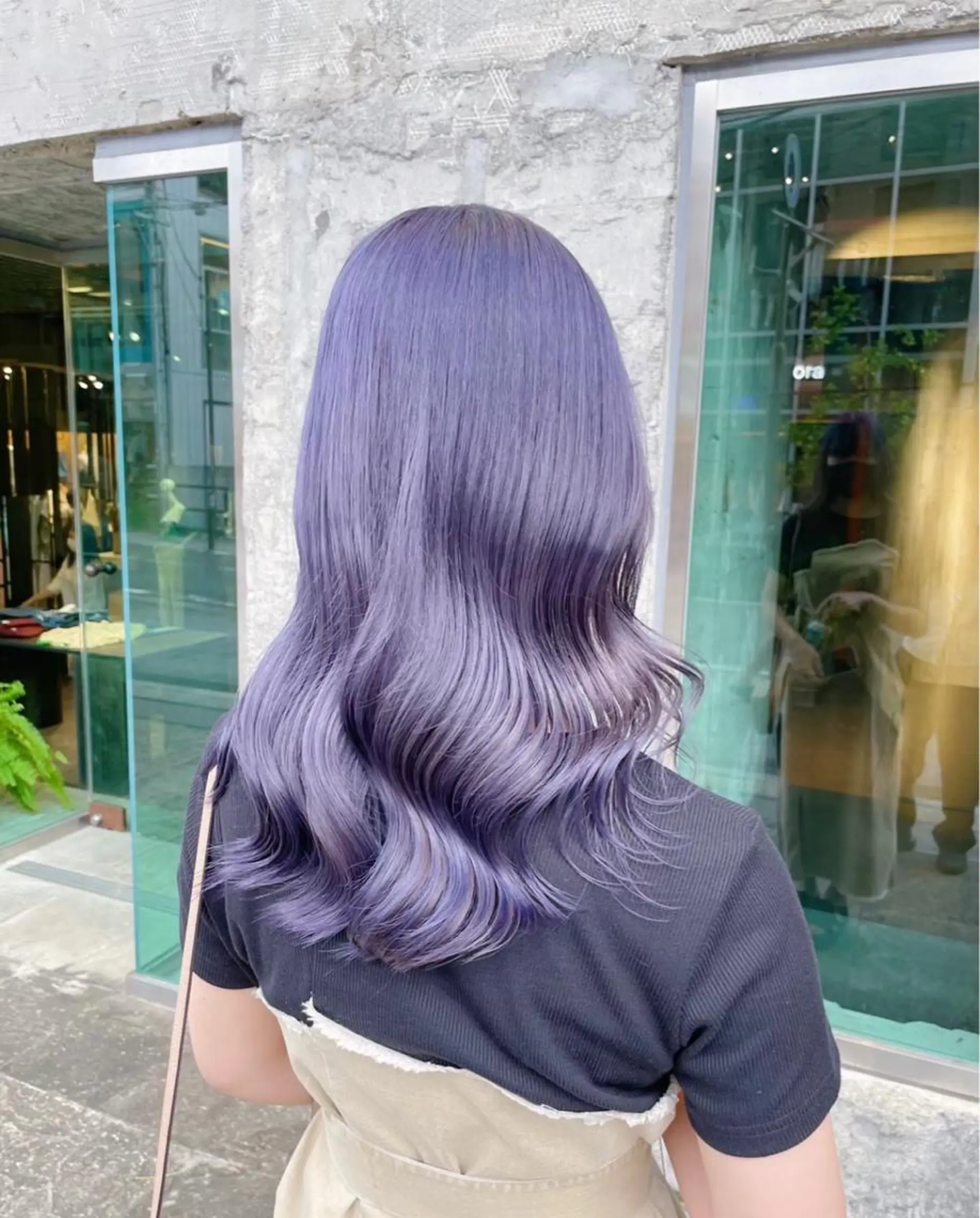 ロング カラー ハイトーン特化🎀 LEONのヘアスタイル