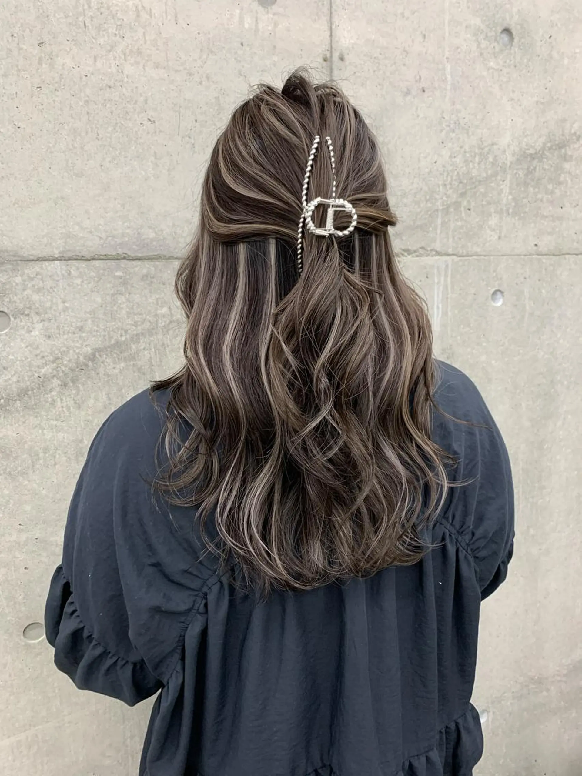 カラー 中川 来紀のヘアスタイル