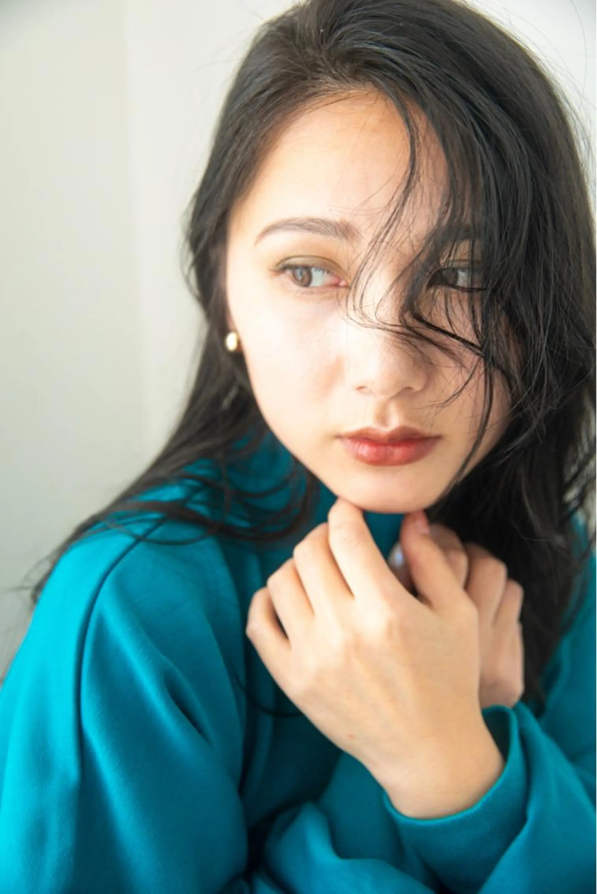 ロング レイヤーカット 藤岡 紗良のマツエク・マツパデザイン