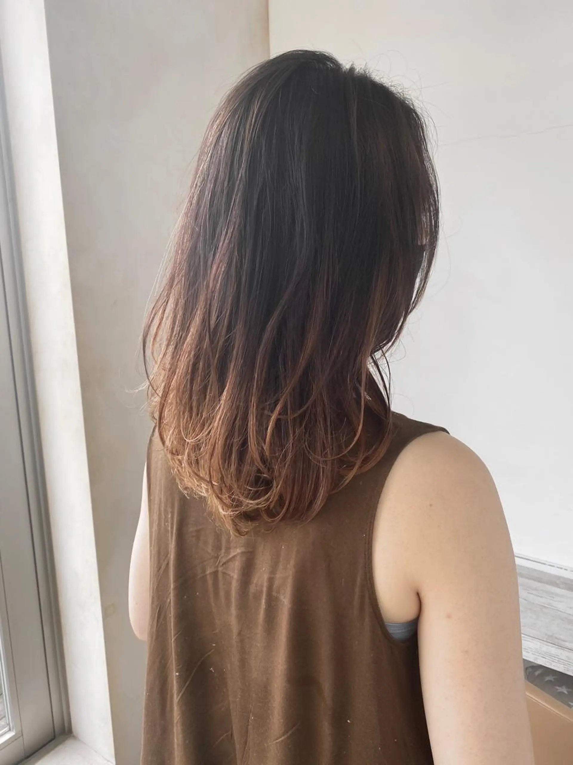 セミロング 顔まわりカット🌟 くびれヘア/寺門遥輝のヘアスタイル