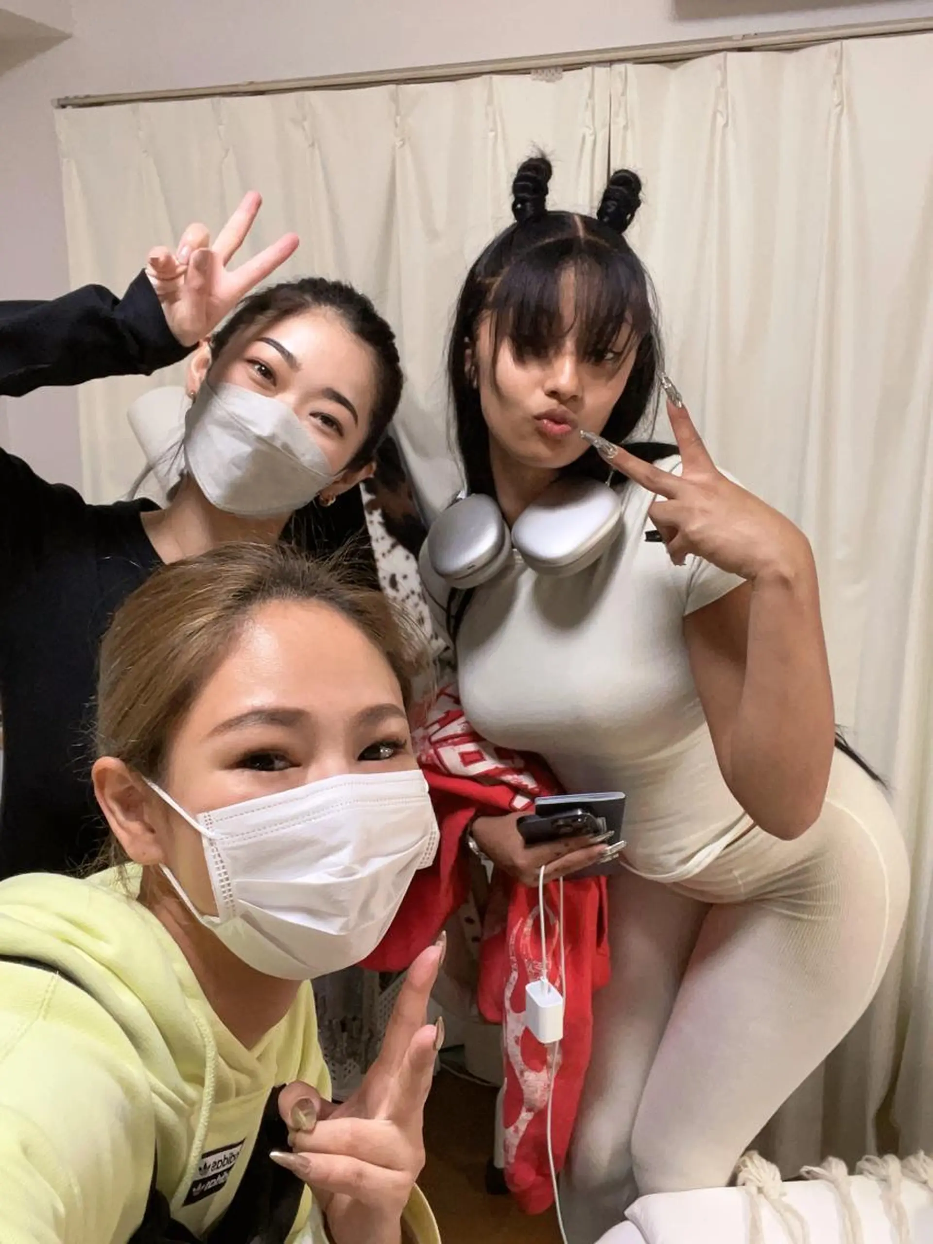 ネイル フットネイル ハンドネイル フットネイル ハンドケア Miyagi Asamiのネイルデザイン