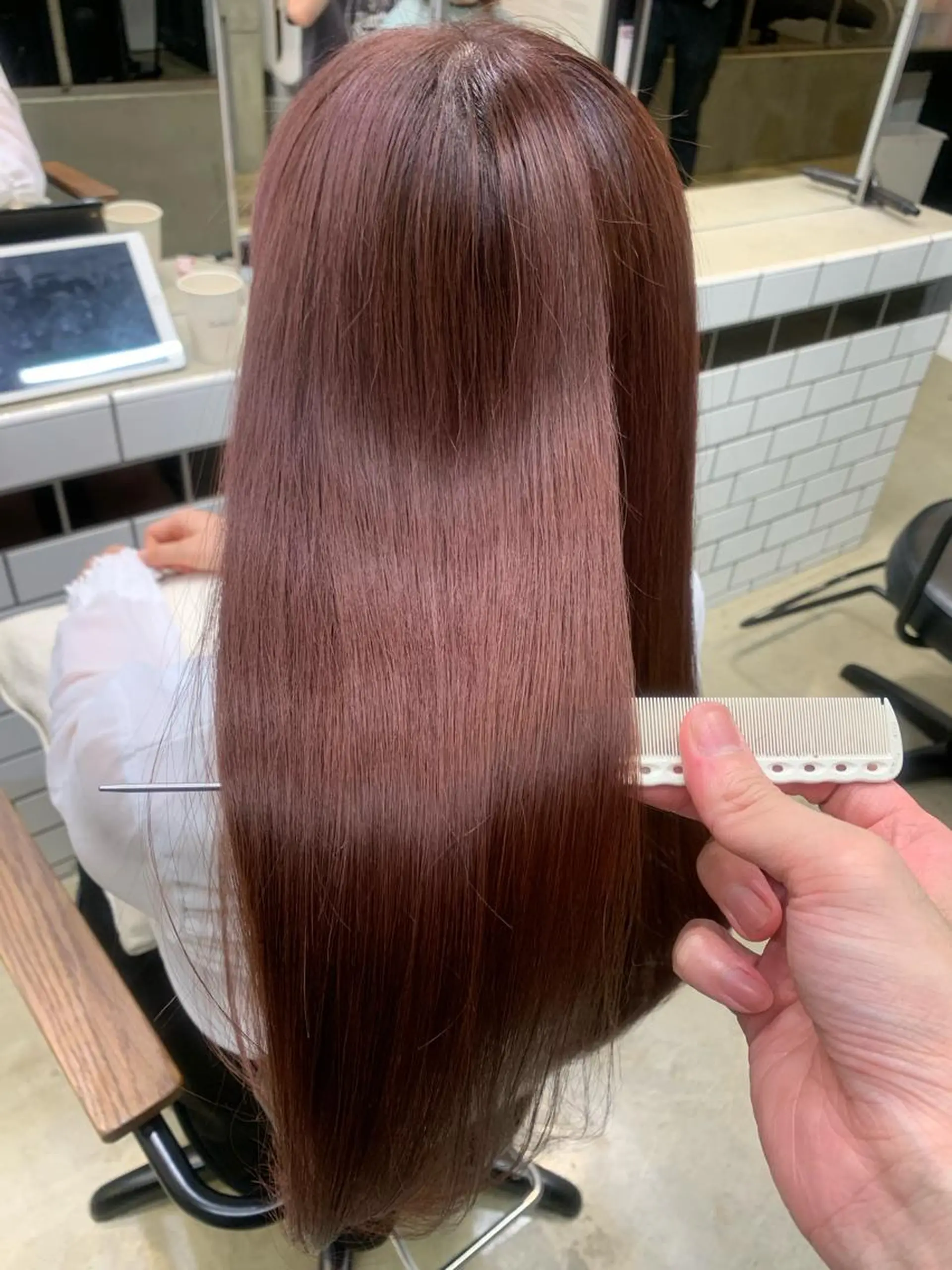 ロング メンズ眉毛ITSUK Iメンズ専門　新宿の眉毛・アイブロウイメージ