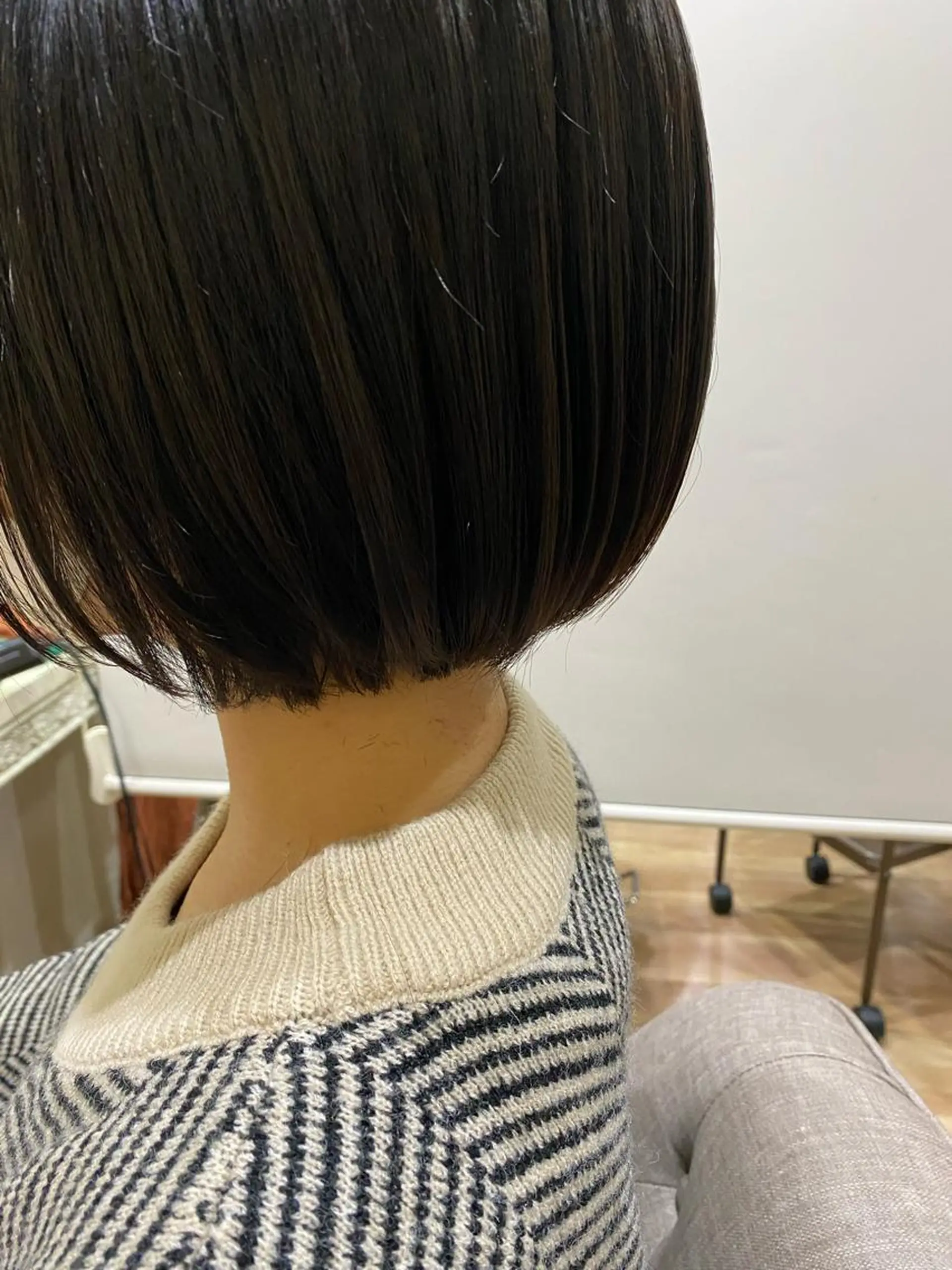 ショート ボブ 東田 恋のヘアスタイル