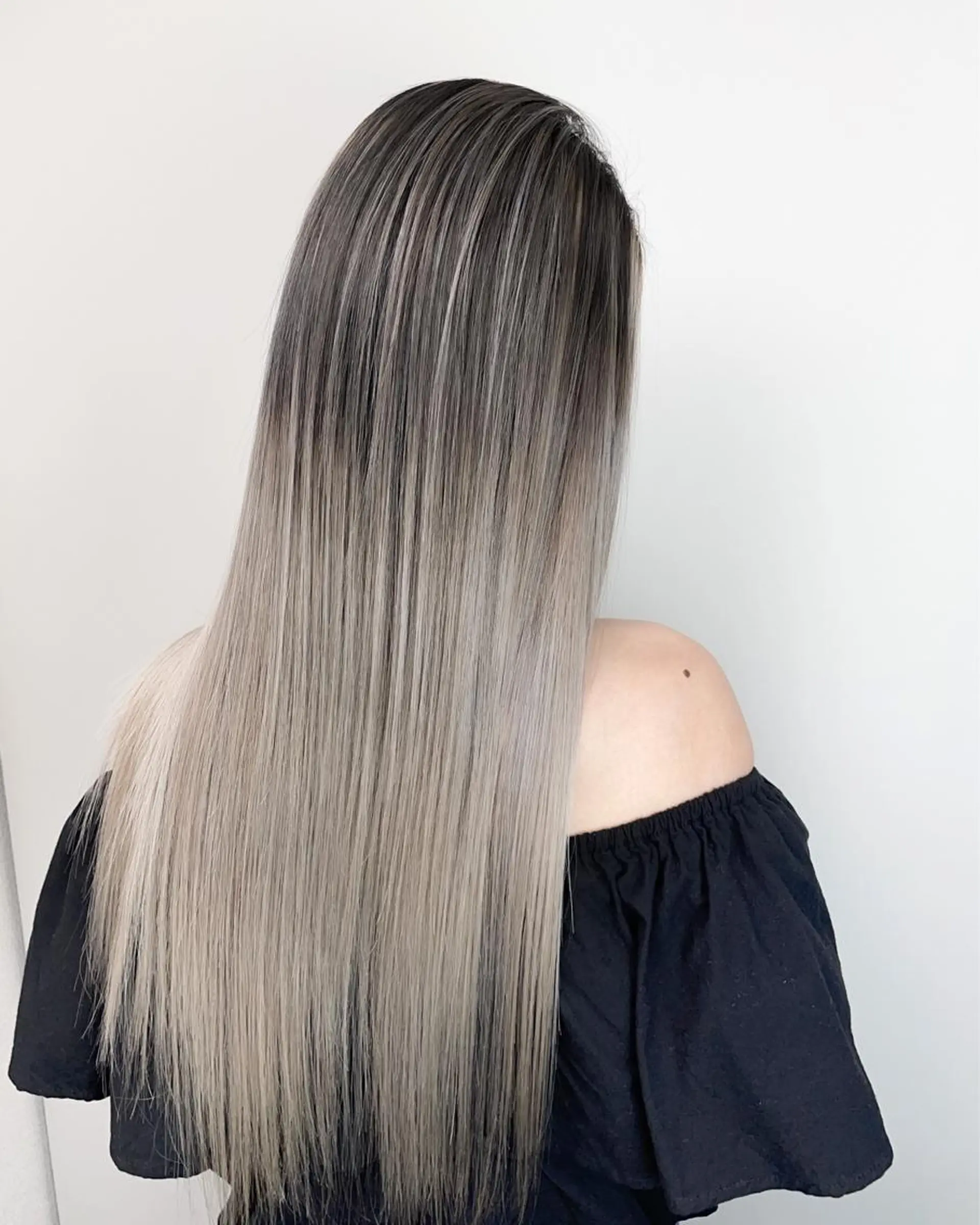 ロング カラー シールエクステ バレイヤージュ ミストバング ブリーチ ダブルカラー ヘアカラー 【KIRA 代表】 TATSUYAのヘアスタイル