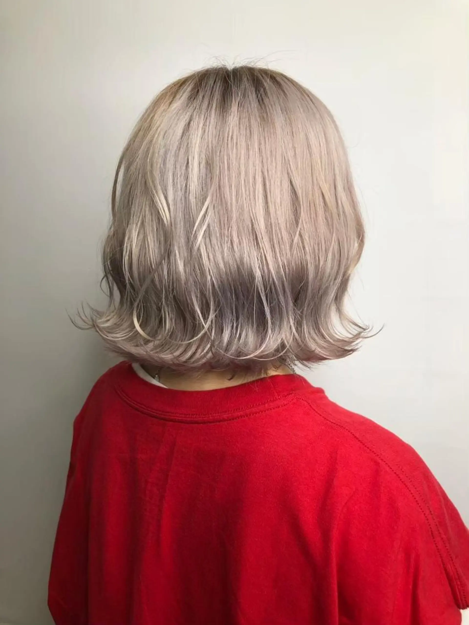 セミロング カラー ヘアアレンジ パーマ ネイル マツエク・マツパ アイブロウ ショートボブ セミロングパーマ バレイヤージュ ブリーチ ケアブリーチ カラー特化サロン大阪 ルービック江坂/新城のヘアスタイル