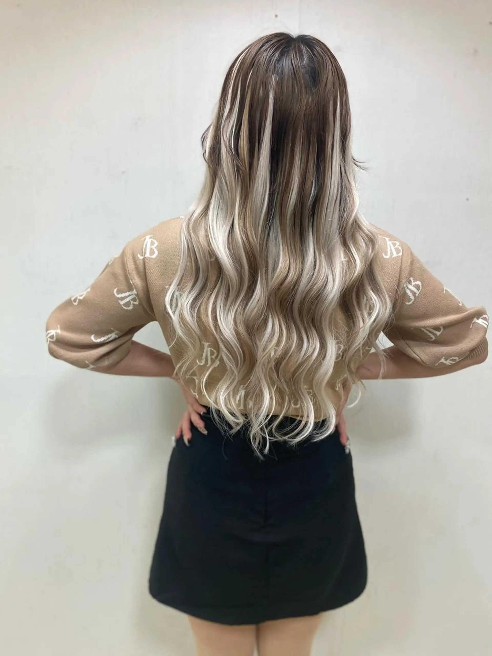 セミロング カラー パーマ ヘアアレンジ メンズ キッズ ネイル マツエク・マツパ アイブロウ 🧡可愛い色落ち🧡 ハイトーン特化🧡のヘアスタイル