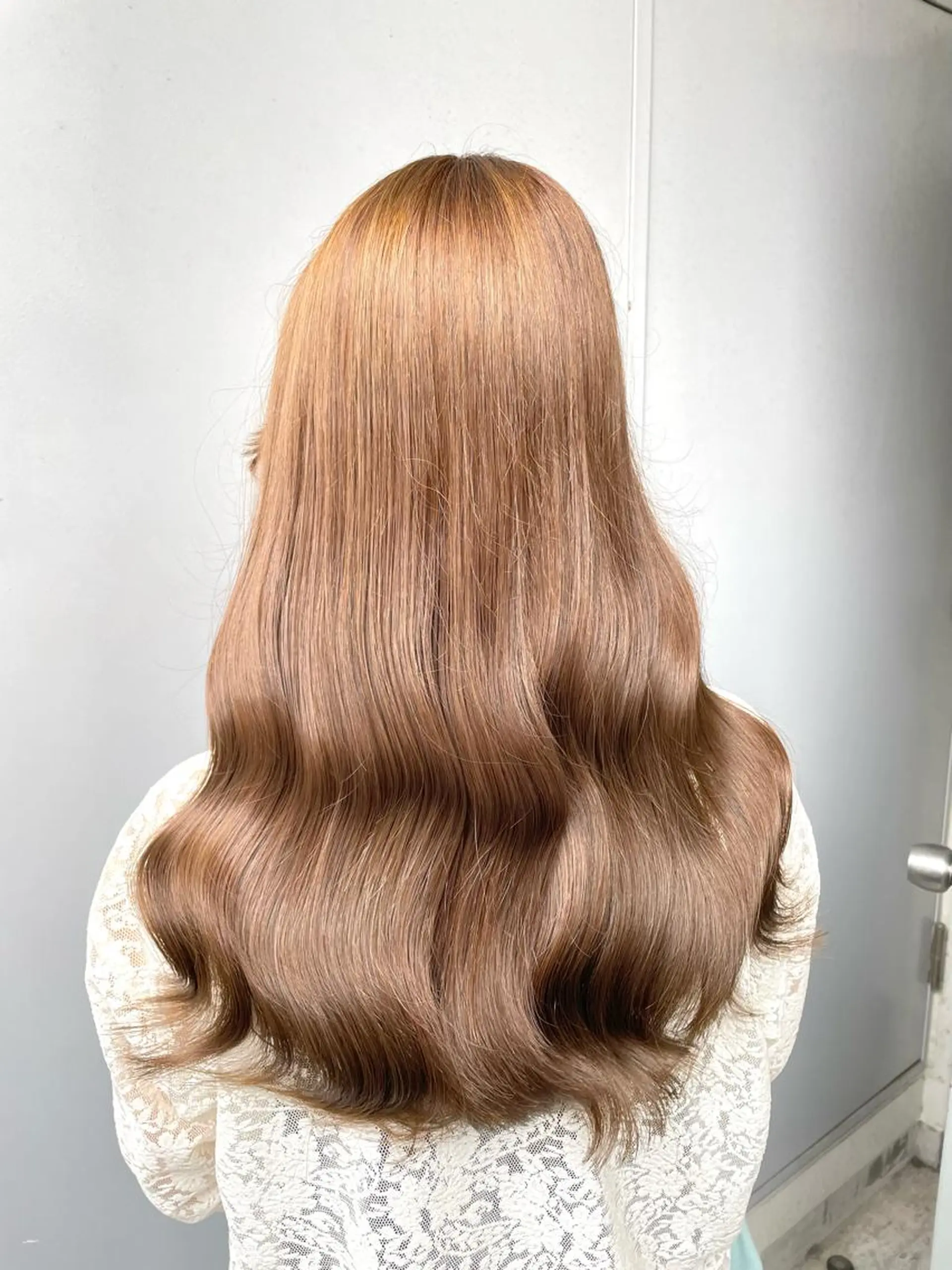 カラー 透明感ベージュ🤎 ナチュラルレイヤーのヘアスタイル