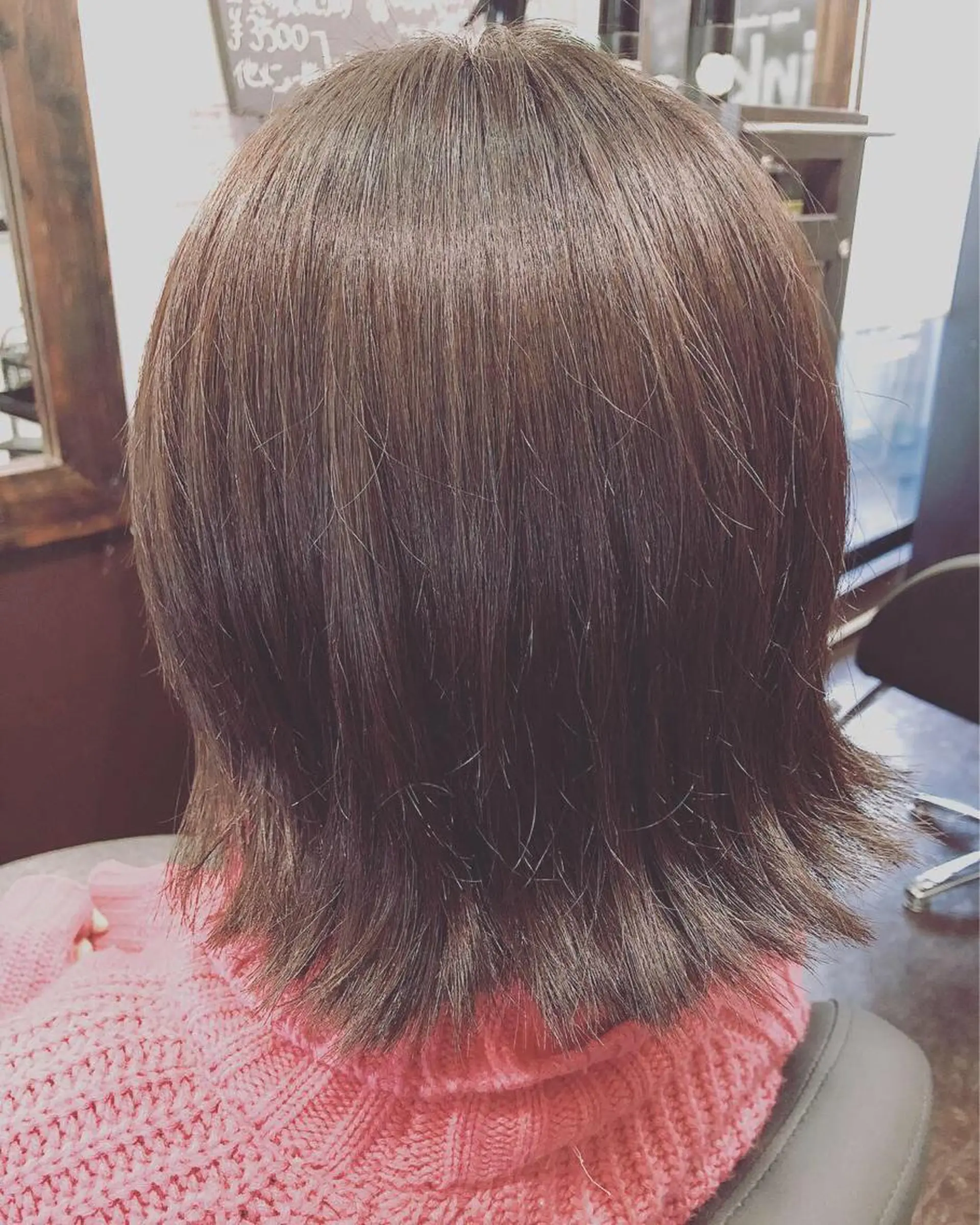 ミディアム ボブ 外ハネヘア カット トリートメント hairsalon Linkのヘアスタイル