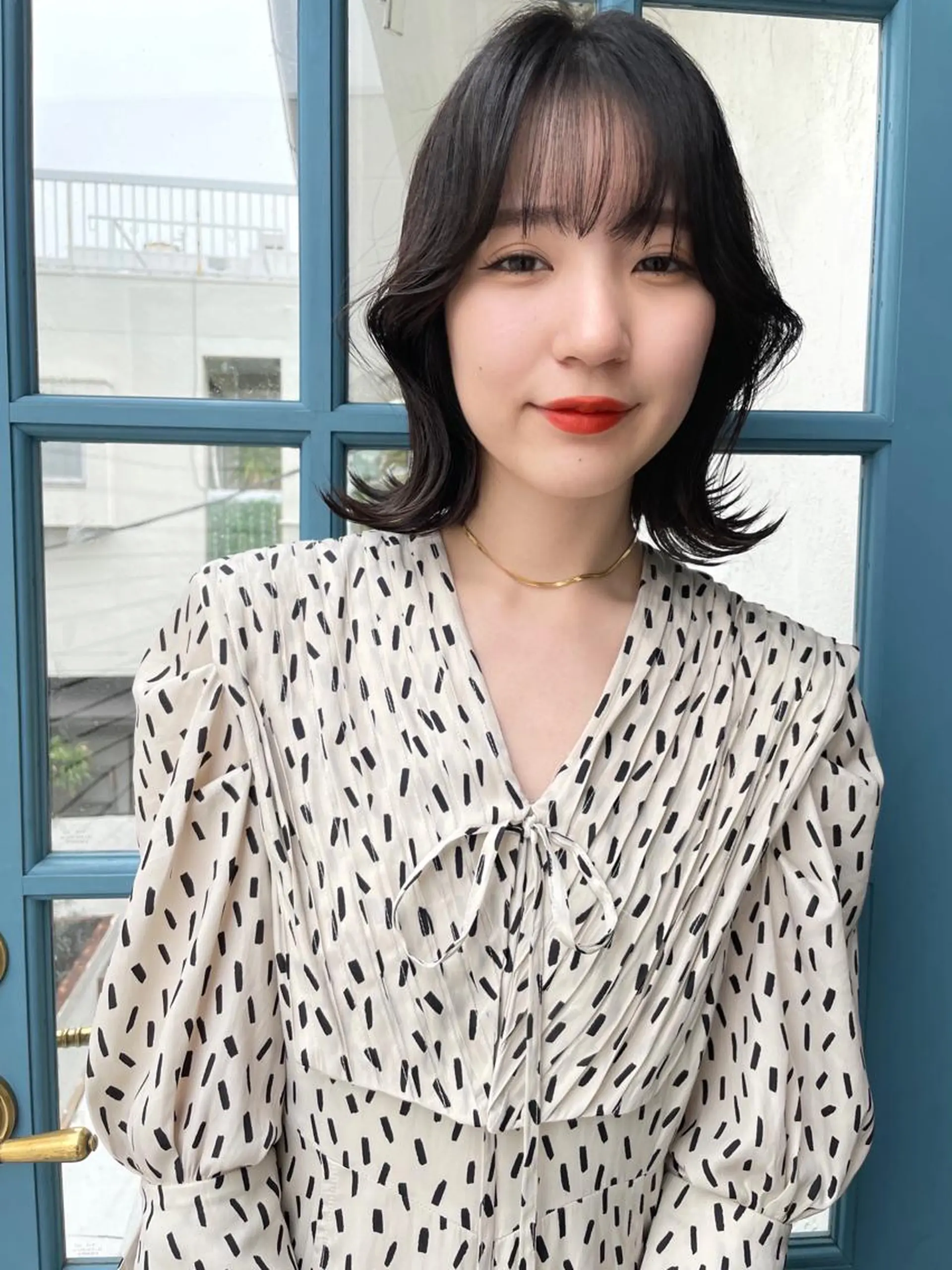 ミディアム カラー カット ヘアカラー トリートメント 顔周りカット× 髪質改善【リョウ】のヘアスタイル