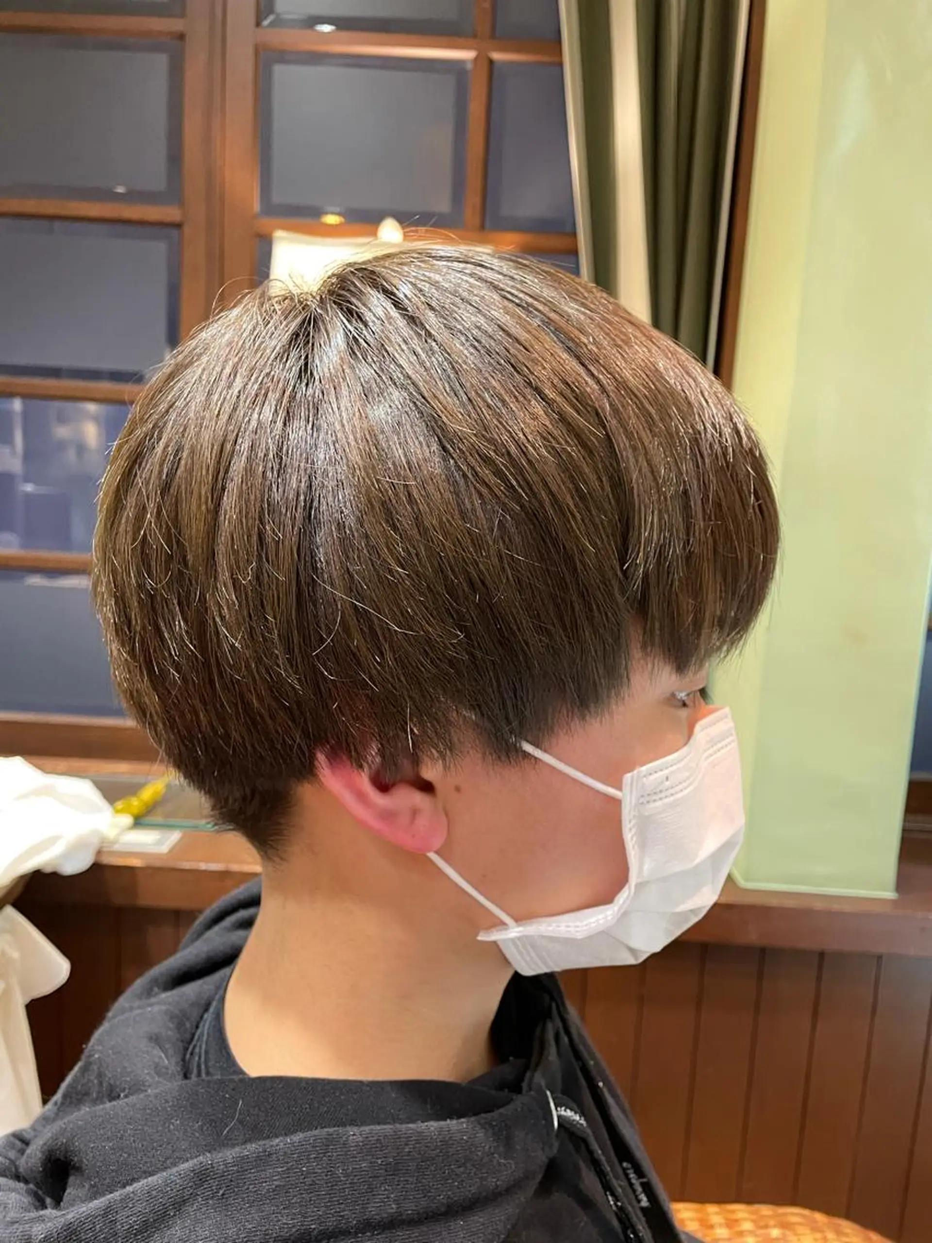カラー メンズ アッシュ ベージュカラー 透明感カラー 高橋廉治 (タカハシレンジ)のヘアスタイル