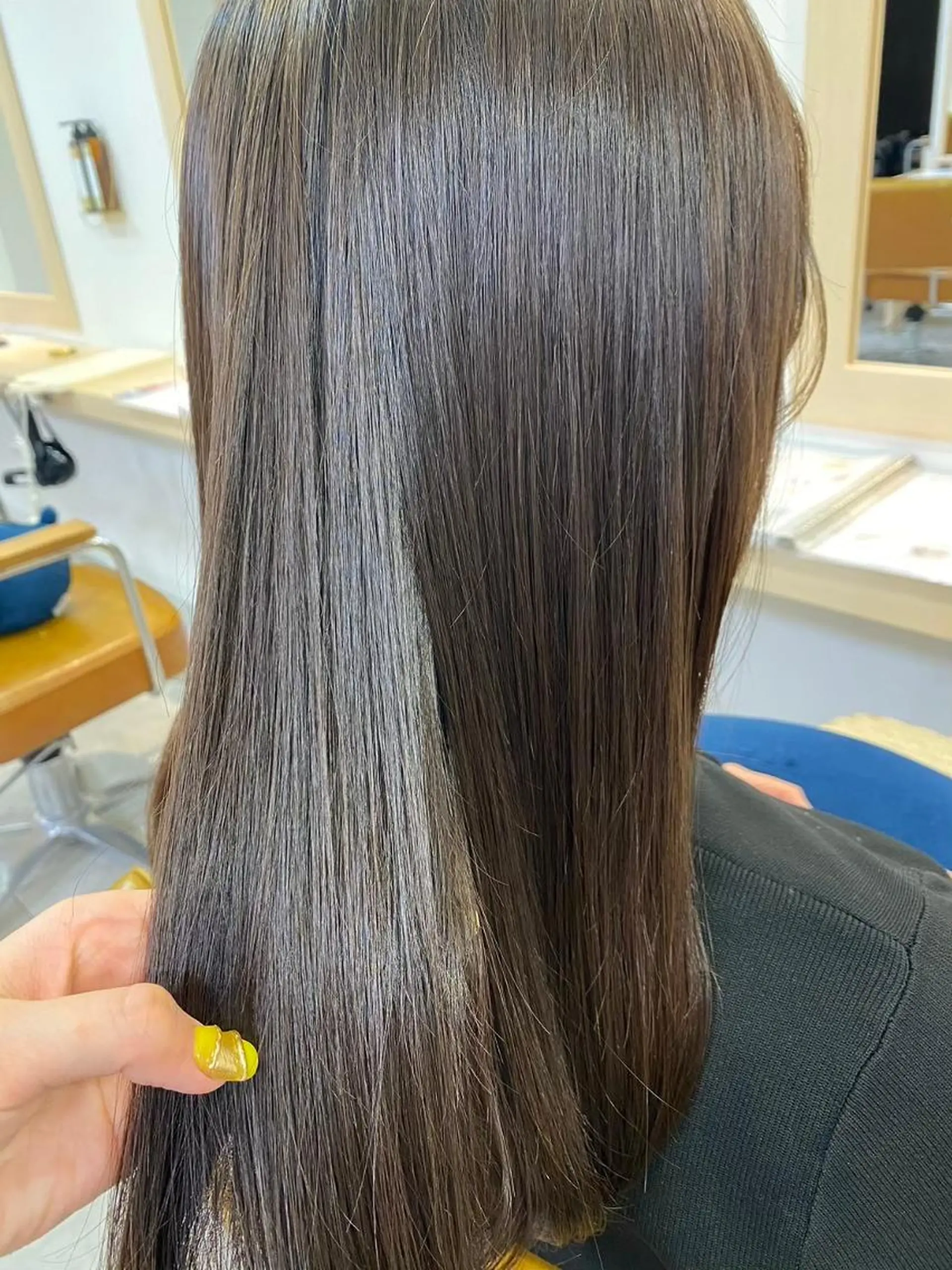 ロング トリートメント 上地 虹奈のヘアスタイル