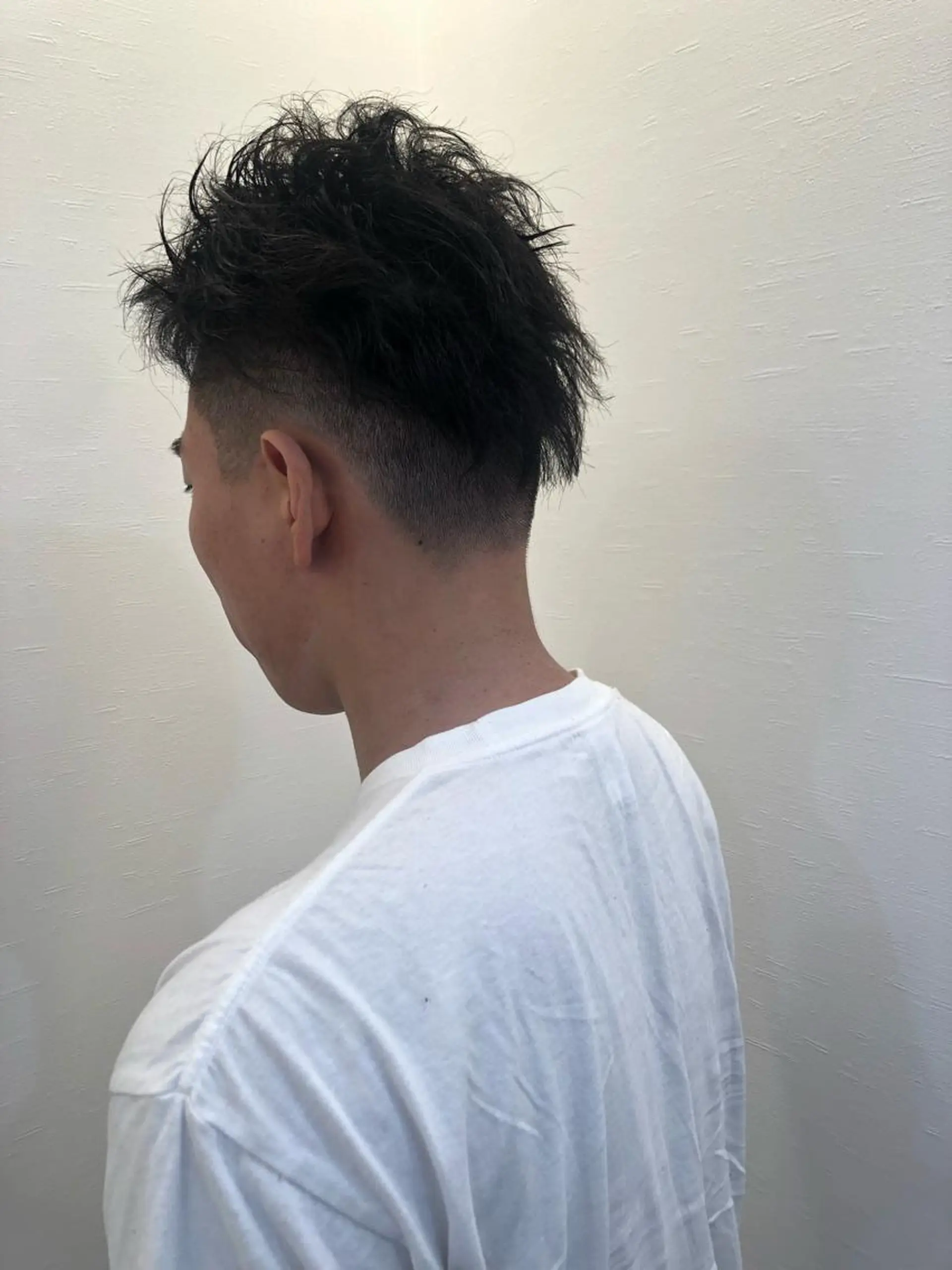 メンズ ツノガイ エリのヘアスタイル