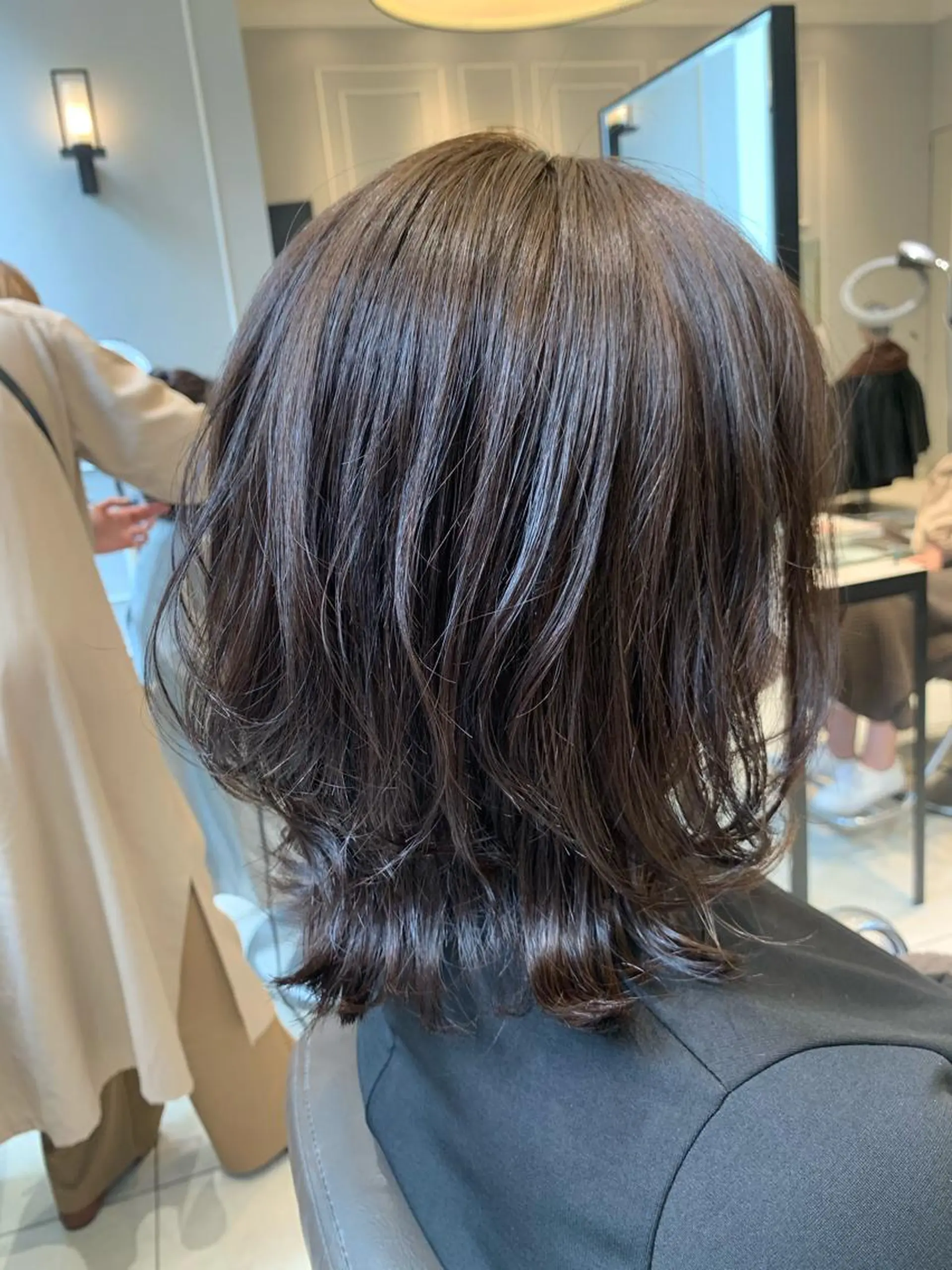 ミディアム カラー ベージュカラー くびれヘア 酸熱トリートメント/ 髪質改善🌟玉井香奈のヘアスタイル