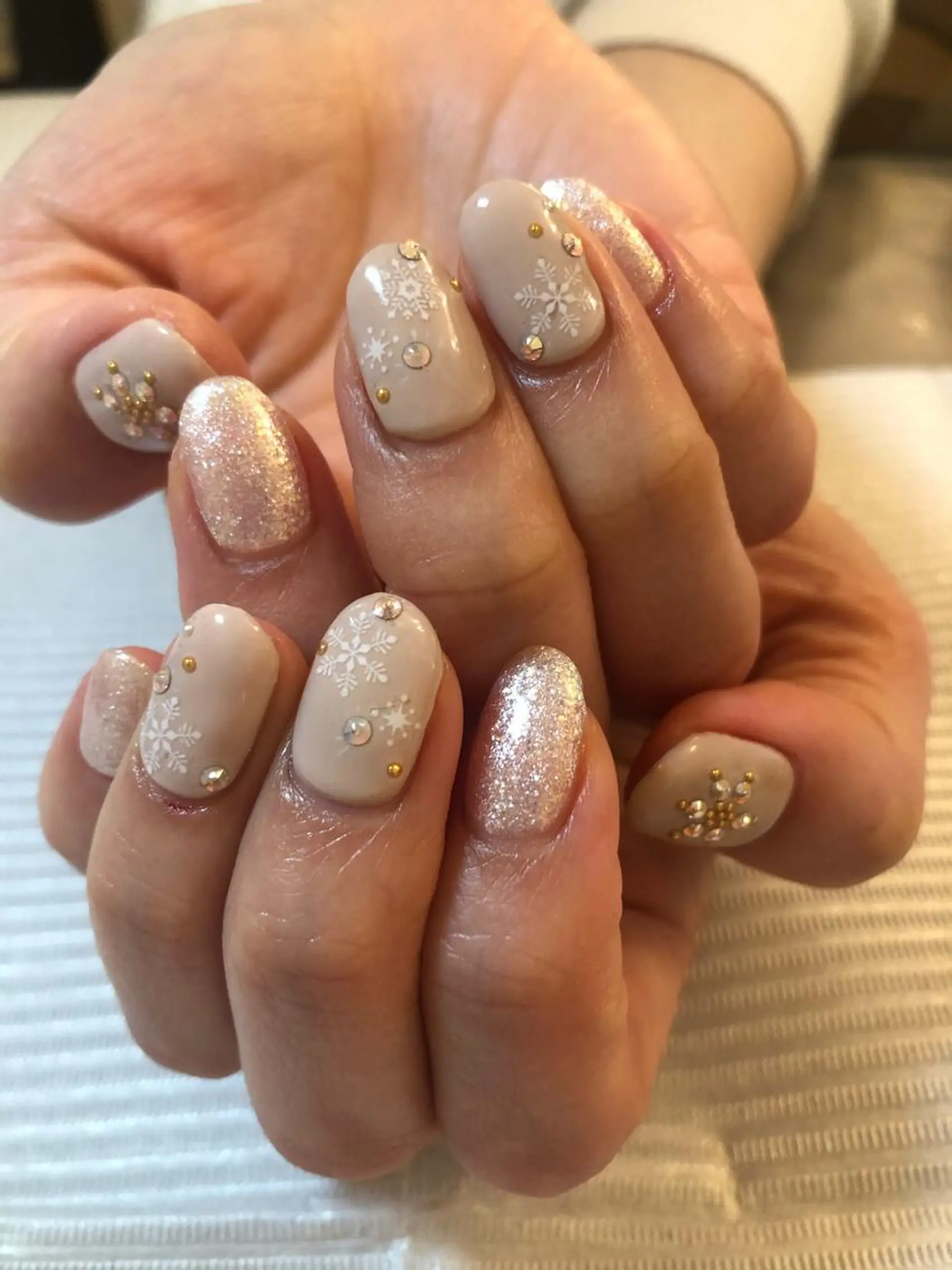 ネイル シンプルネイル 冬ネイル 吉野✨ ネイルデザイナー✨のネイルデザイン