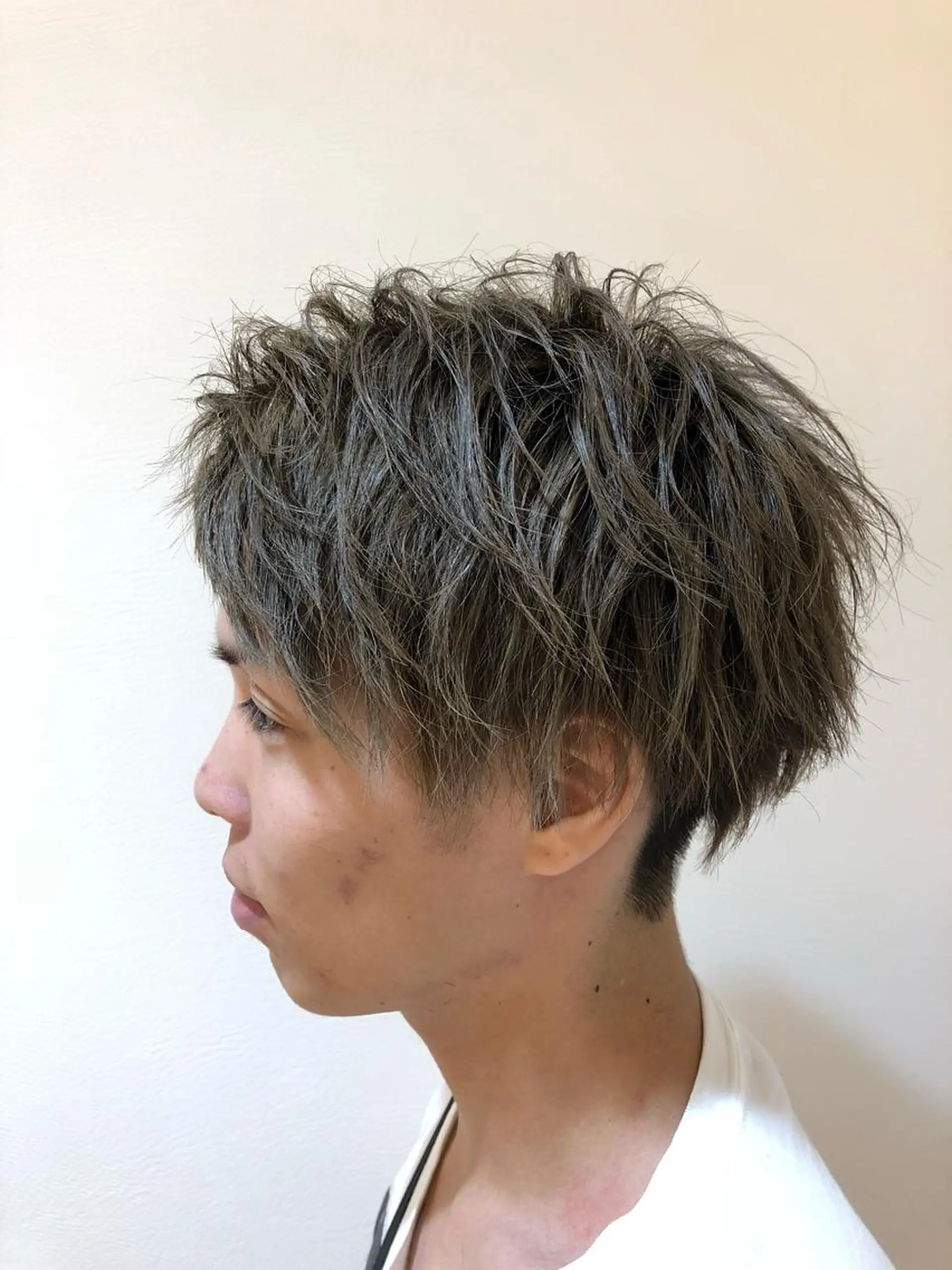 ショート カラー パーマ メンズ メンズカット 三村洸斗のヘアスタイル