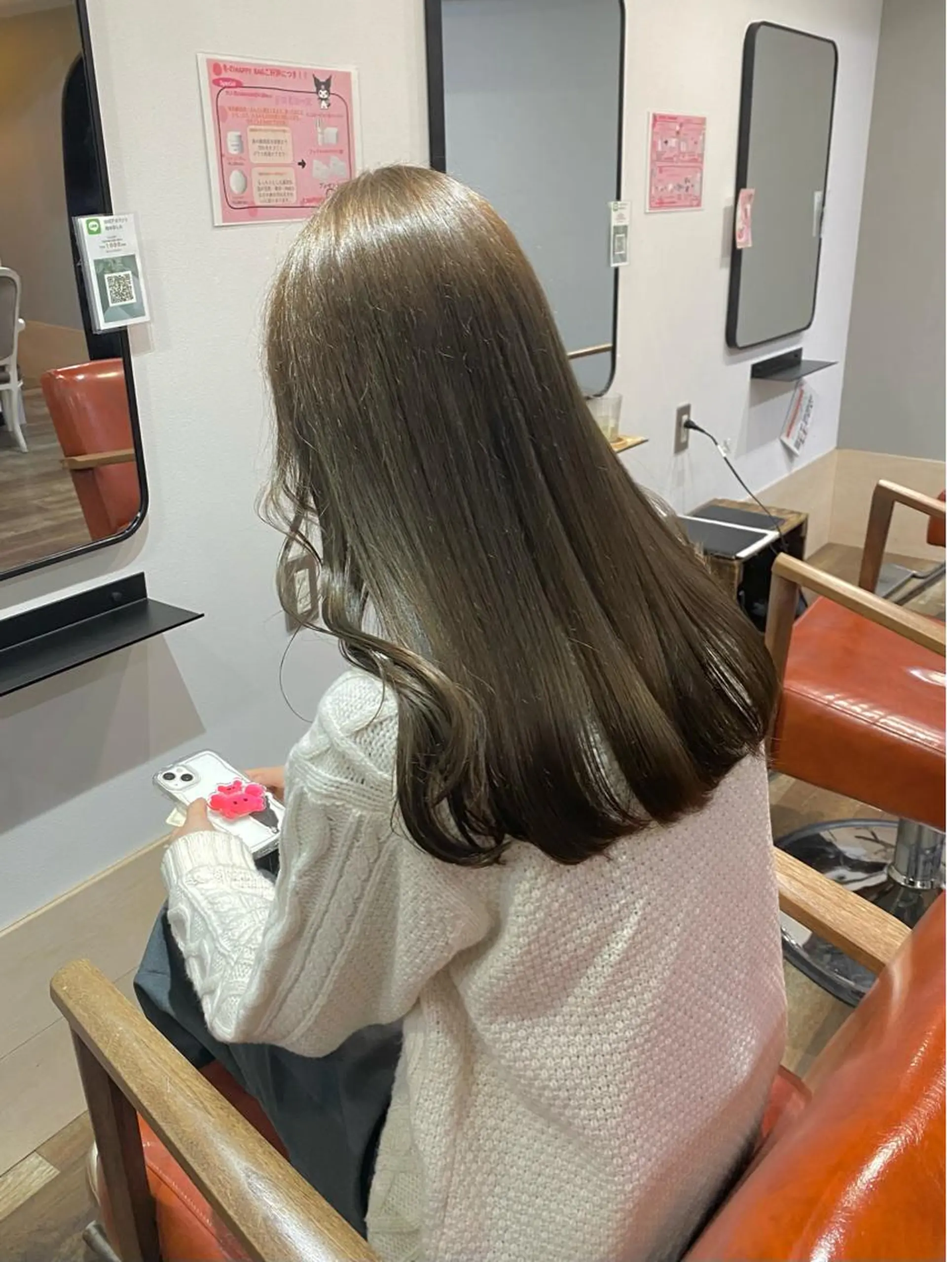 ロング カラー ヘアカラー トリートメント otoha✳︎ くすみ艶カラーのヘアスタイル