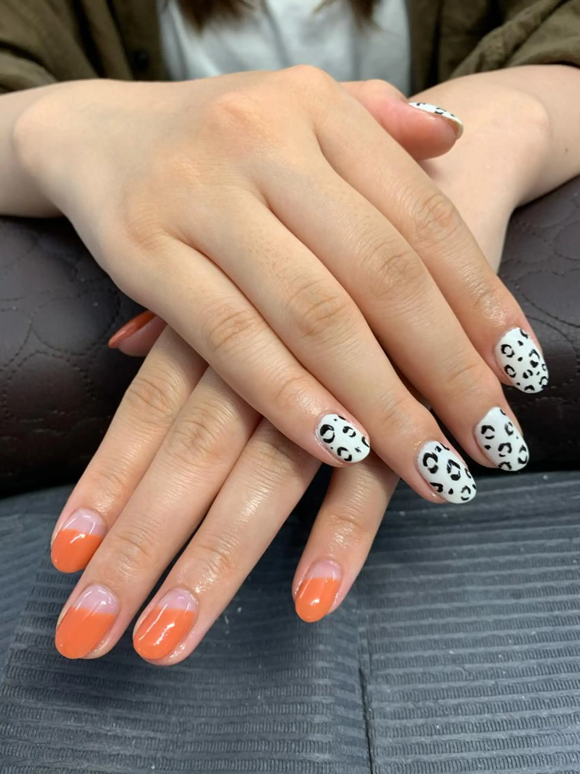 ネイル ハンドネイル ハンドケア ミュール ビューティーサロンのネイルデザイン