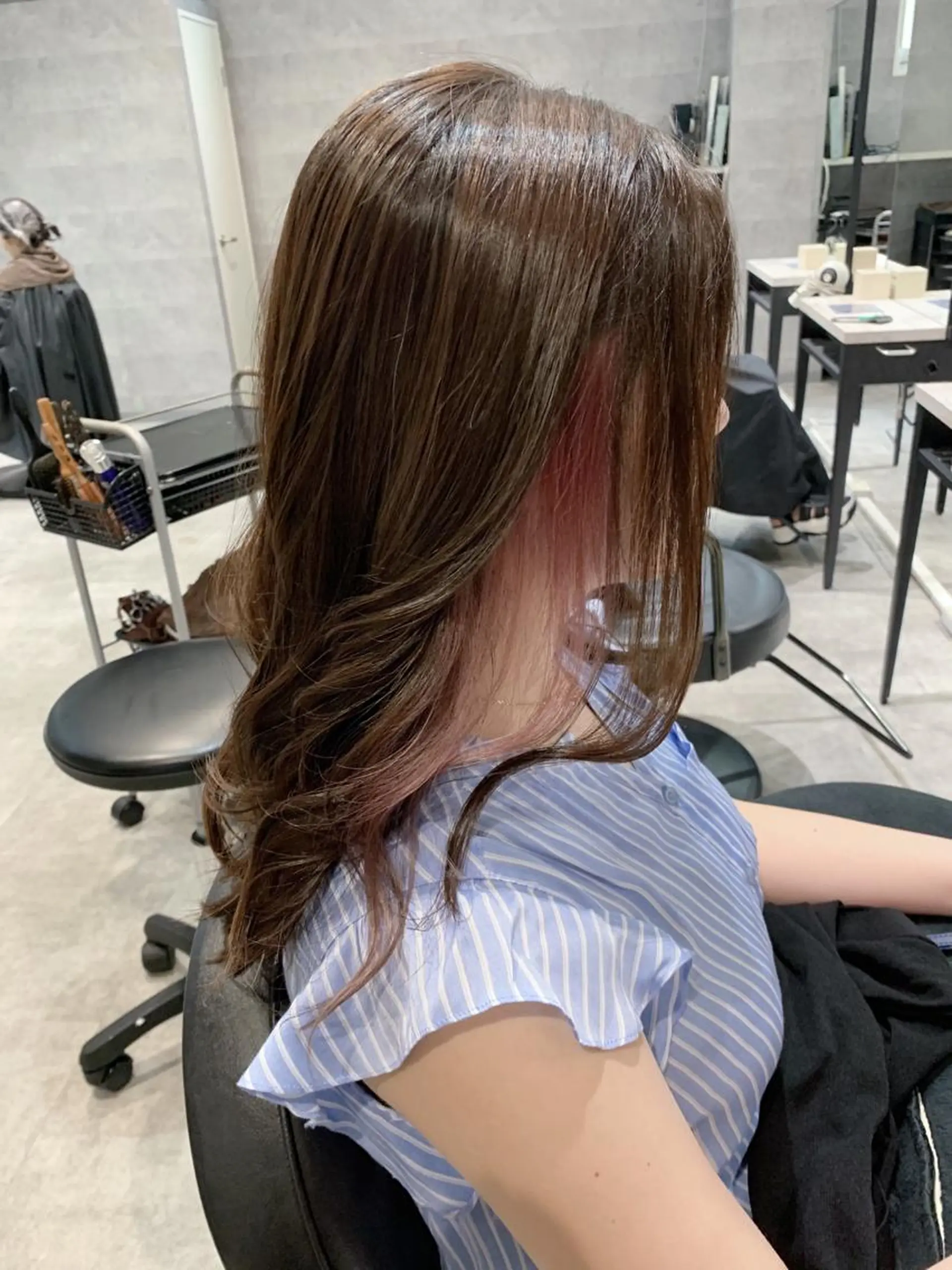 ロング カラー インナーカラー _WHITE 天神店 YUMEKA🐻のヘアスタイル