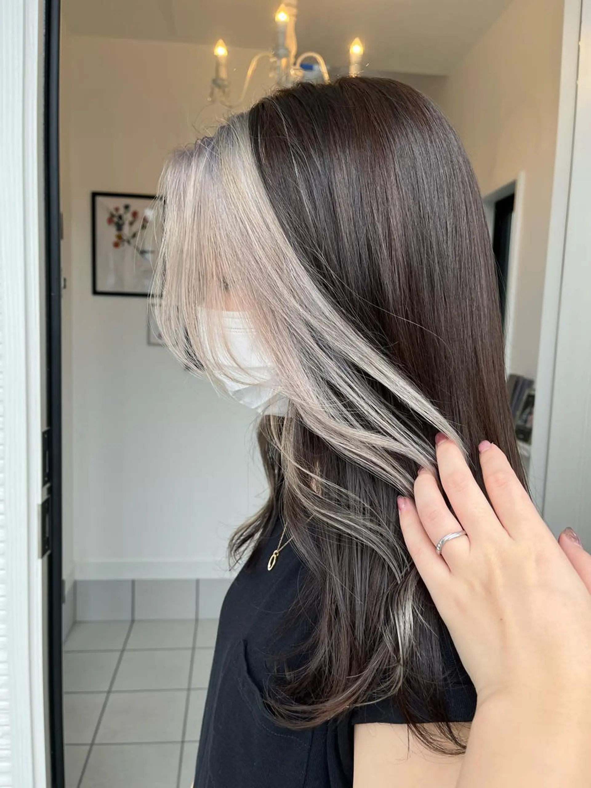 ロング カラー ミストバング  フェイスフレーミング 山中 真紫のヘアスタイル