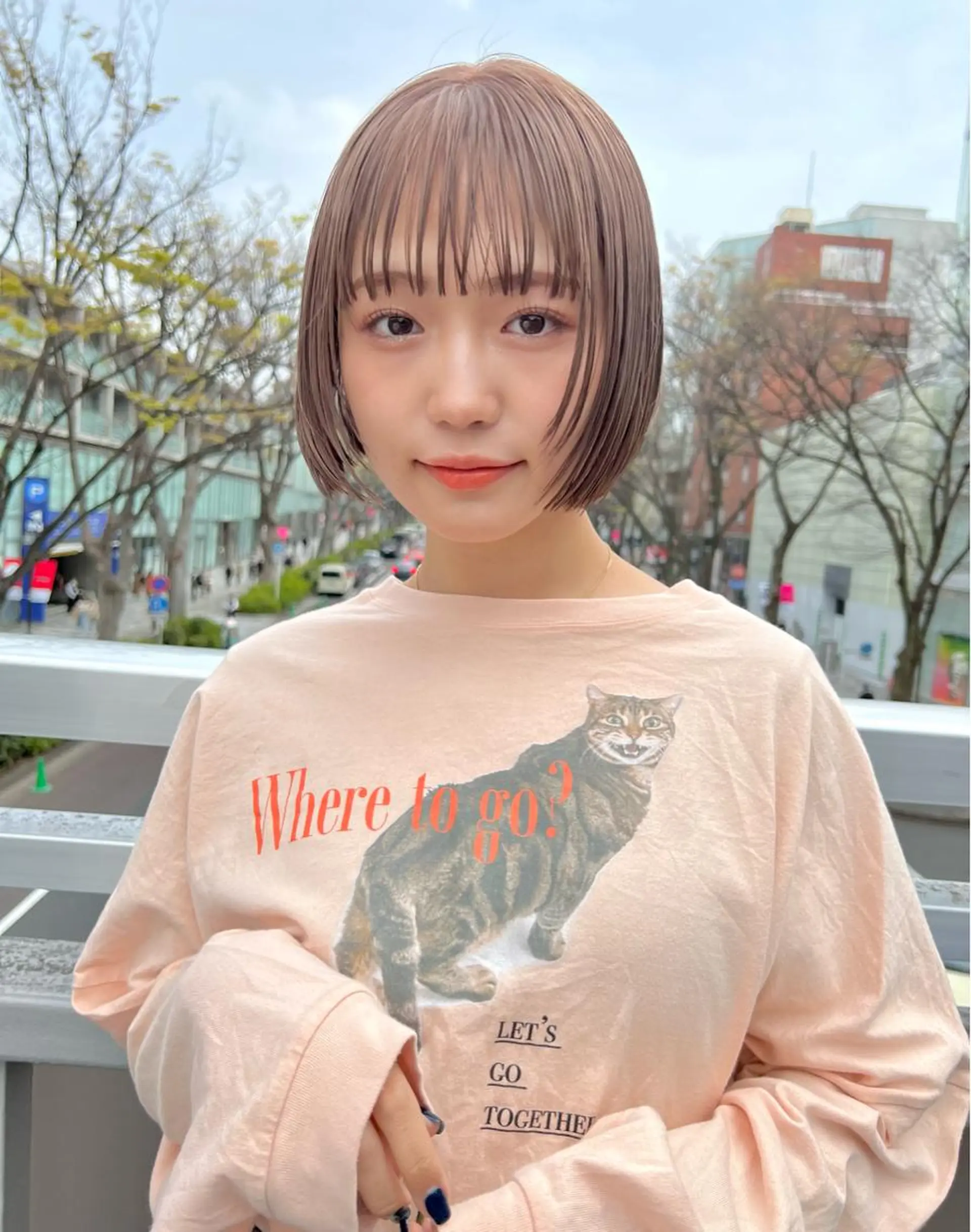 ミディアム カラー ブリーチ ボブ レイヤー＆カラー 人気美容師倉崎涼のヘアスタイル