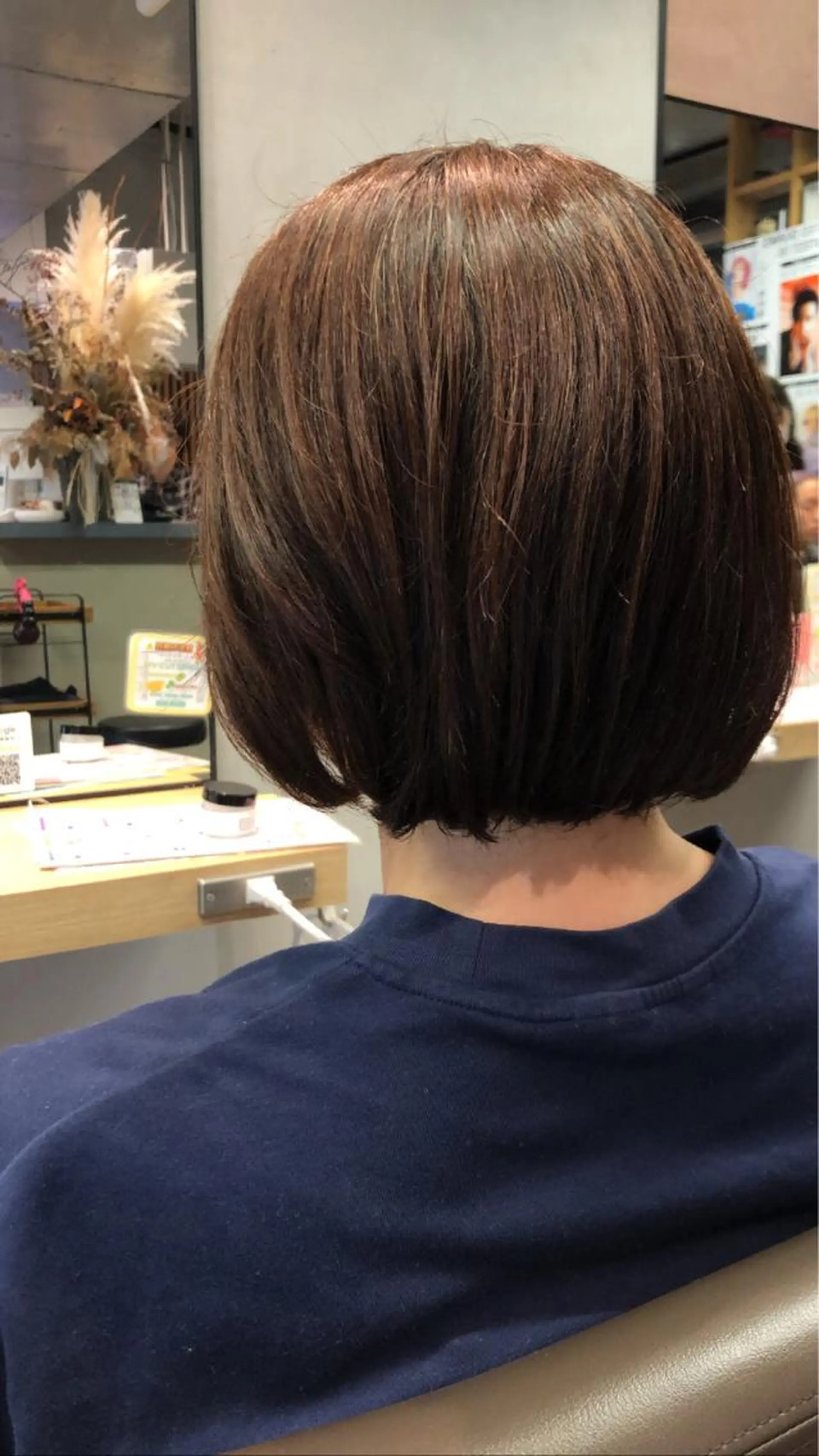 ショート ヘアアレンジ ボブ 🎀縮毛矯正.暗髪 .艶髪🩶ちひろのヘアスタイル