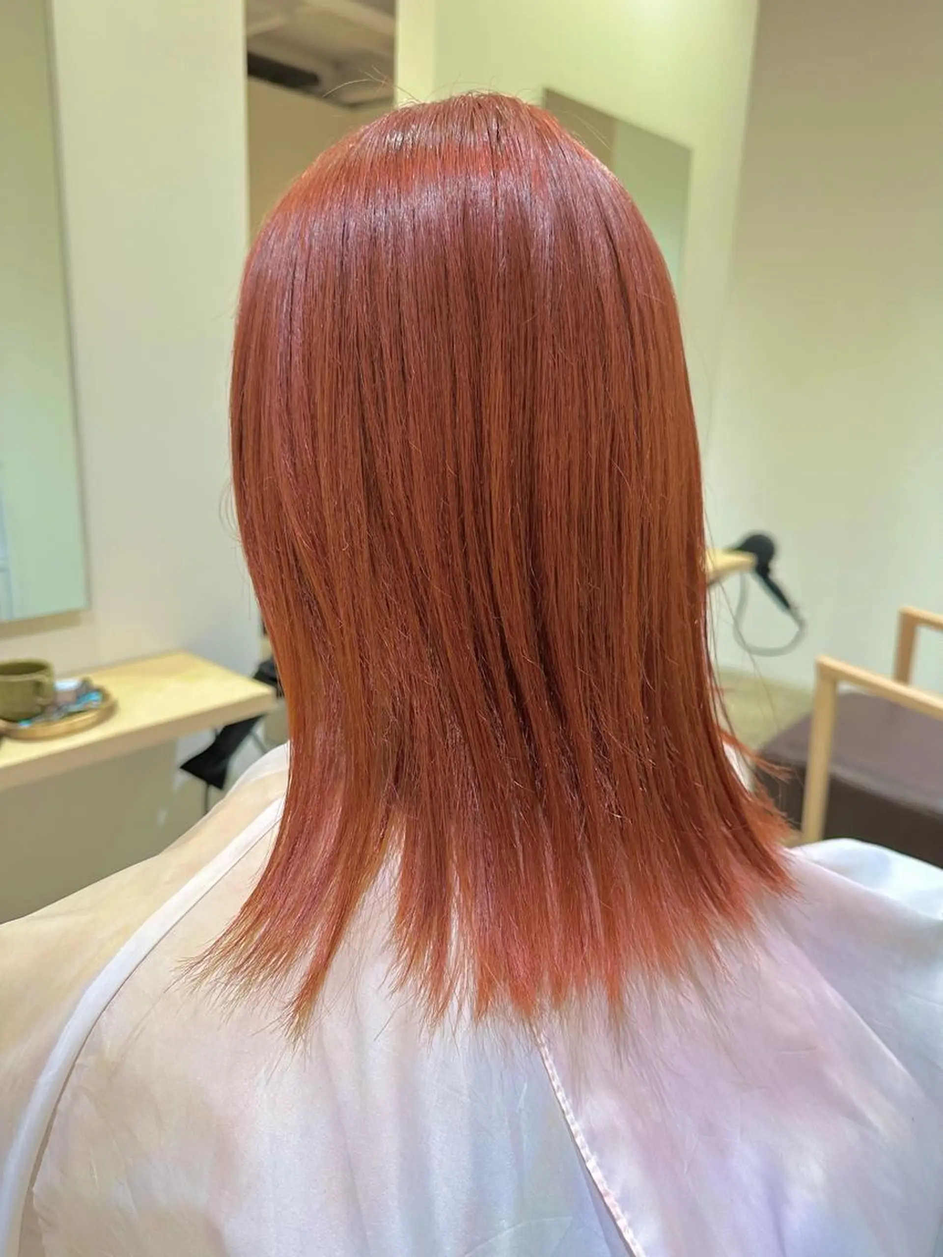 セミロング カラー Design Color🐰アユミのヘアスタイル